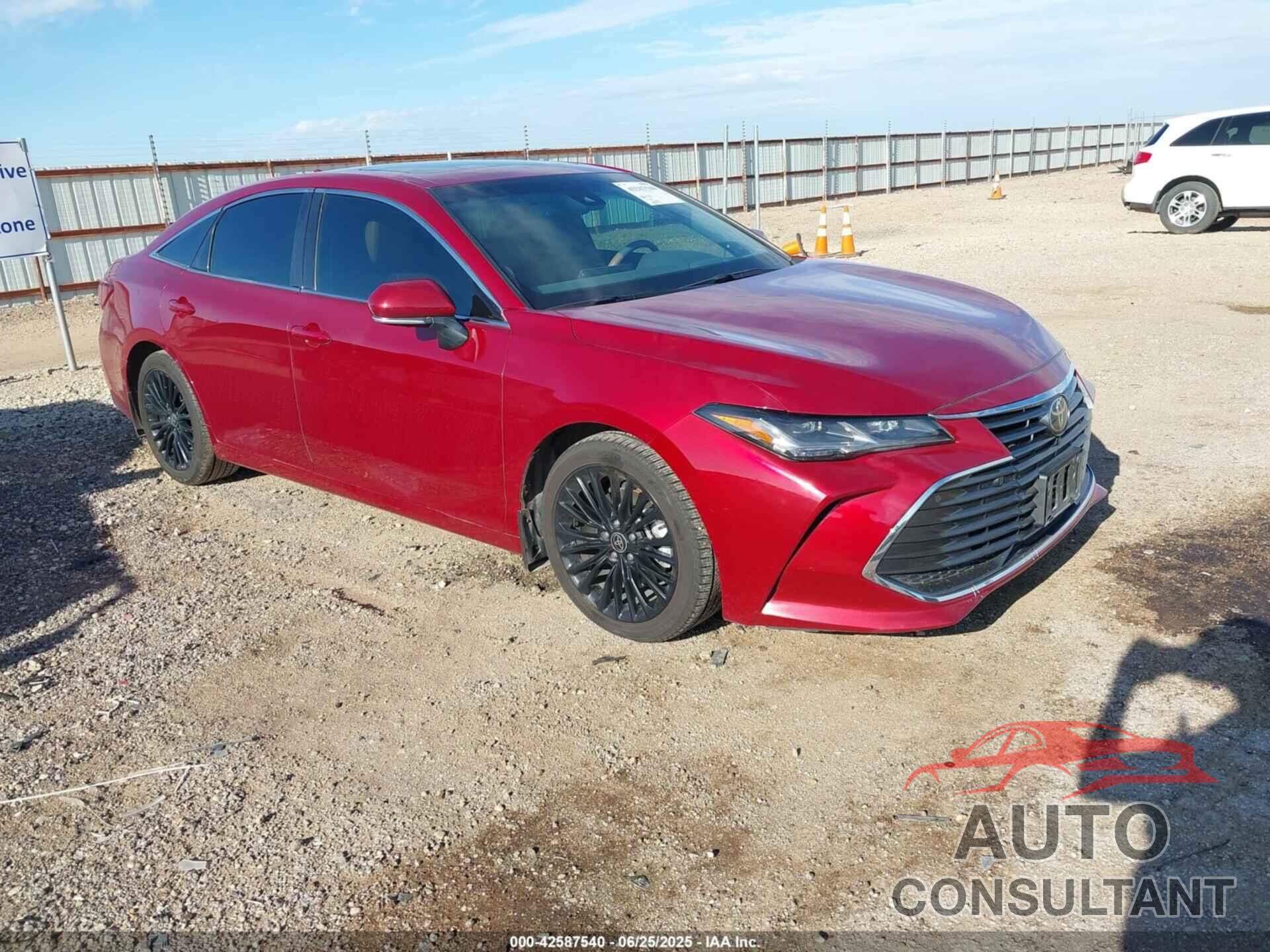 TOYOTA AVALON 2022 - 4T1DZ1FB0NU071846