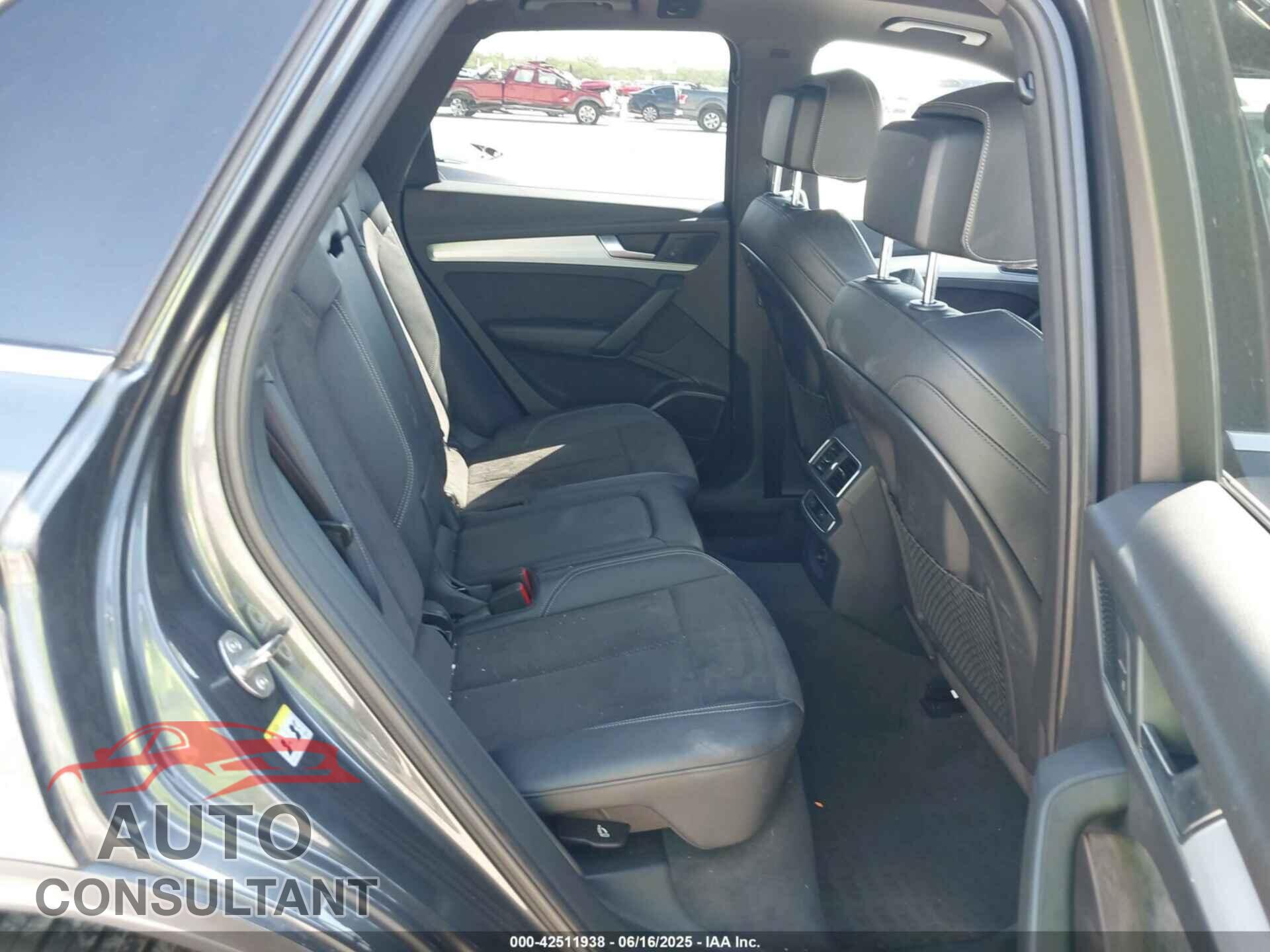 AUDI SQ5 2018 - WA1A4AFY2J2028443