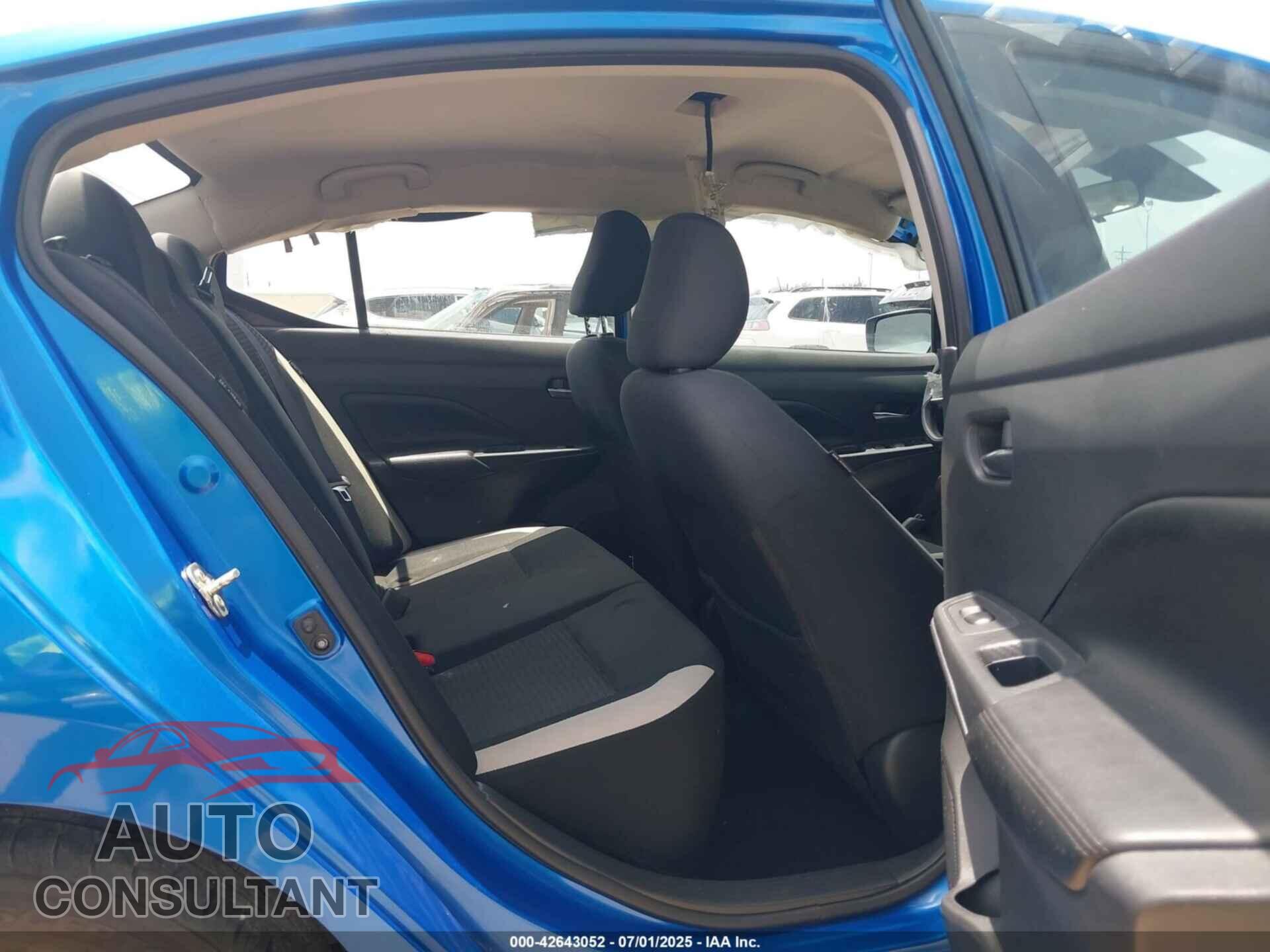 NISSAN VERSA 2020 - 3N1CN8EV3LL871843