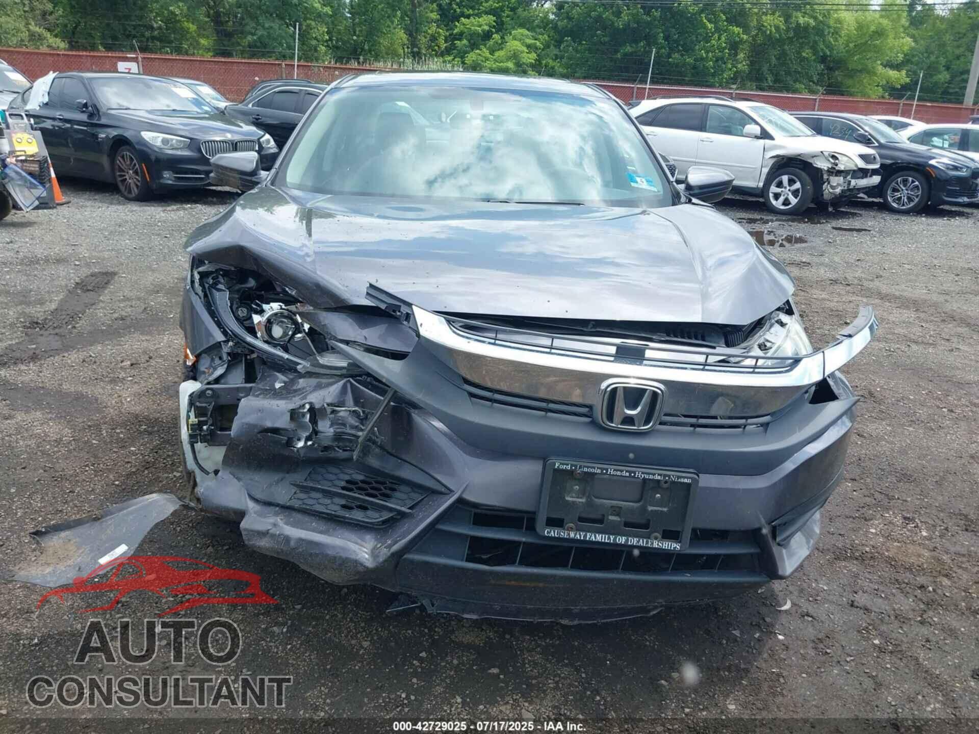 HONDA CIVIC 2018 - 2HGFC2F73JH523397