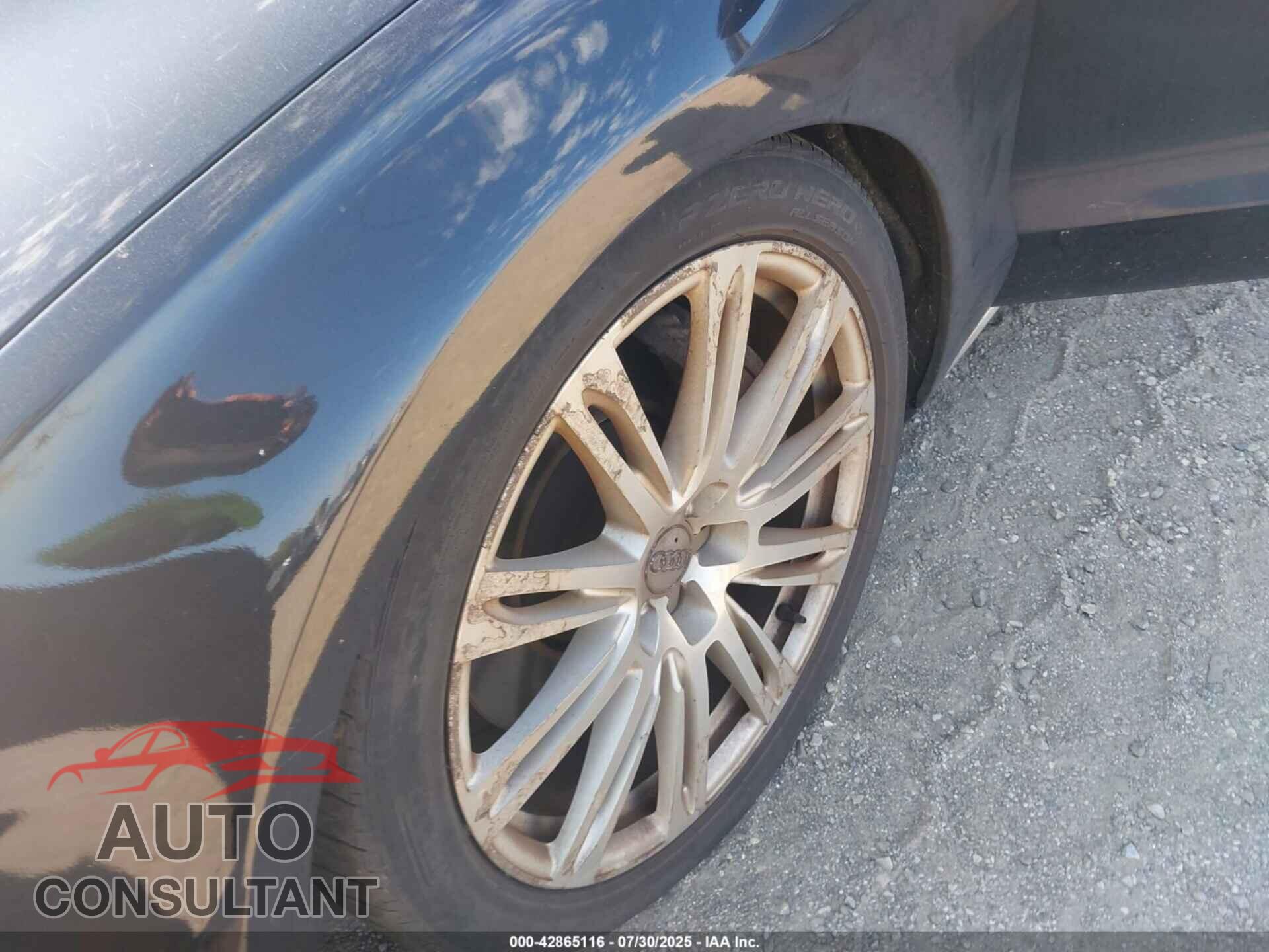 AUDI A8 L 2011 - WAURVAFD4BN020568