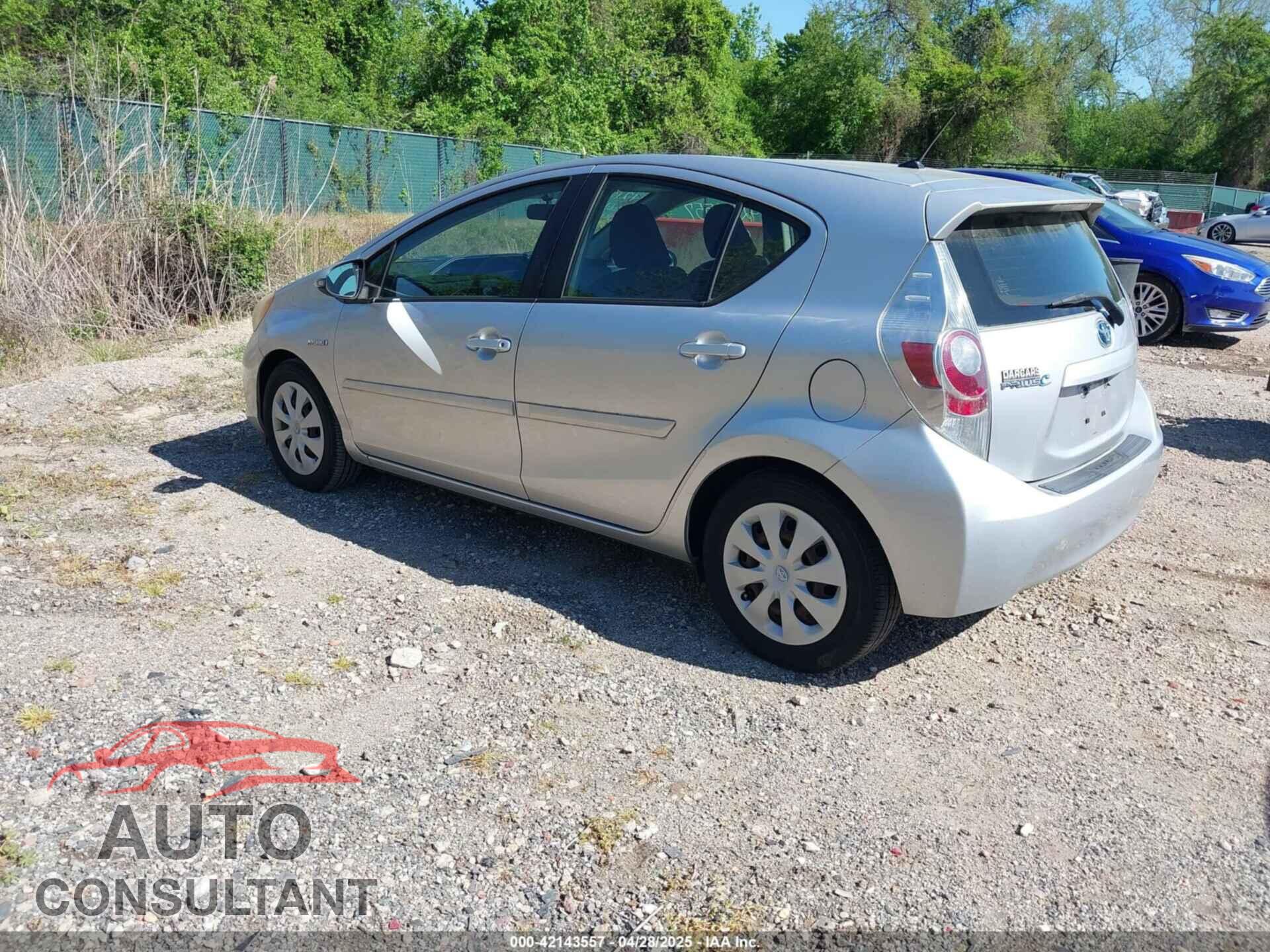 TOYOTA PRIUS C 2013 - JTDKDTB30D1047034