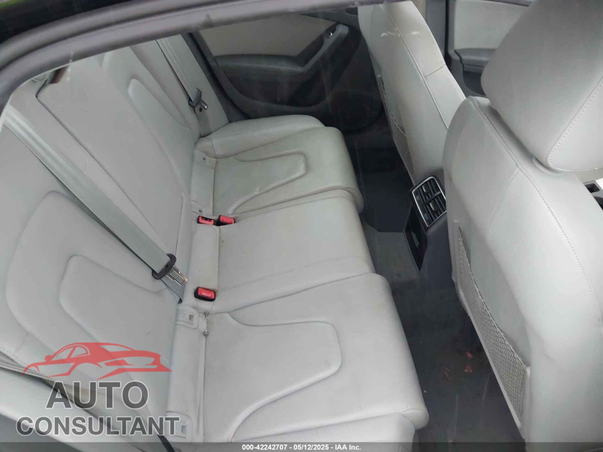 AUDI A4 2013 - WAUFFAFL5DN047496