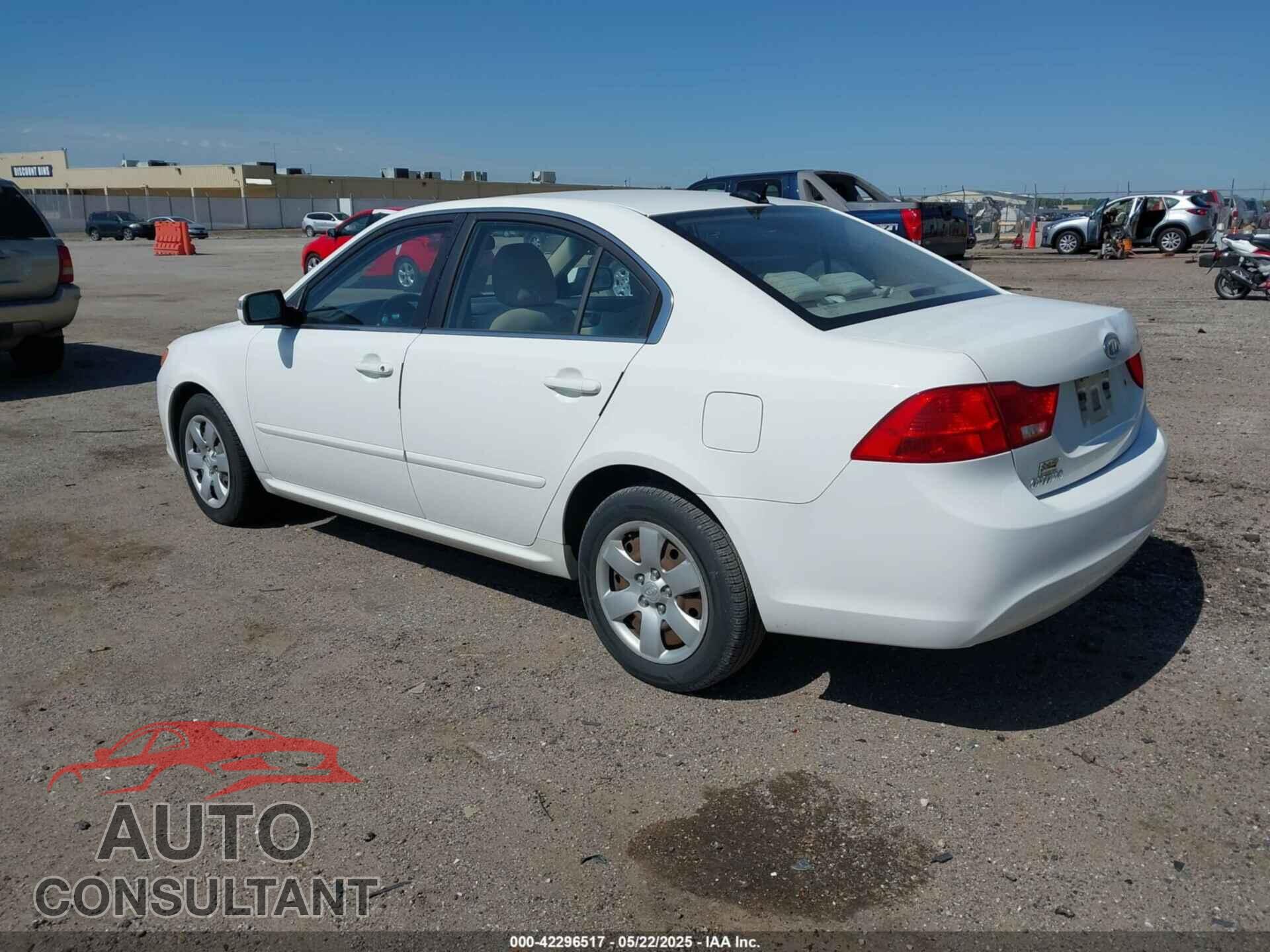 KIA OPTIMA 2010 - KNAGG4A84A5381391
