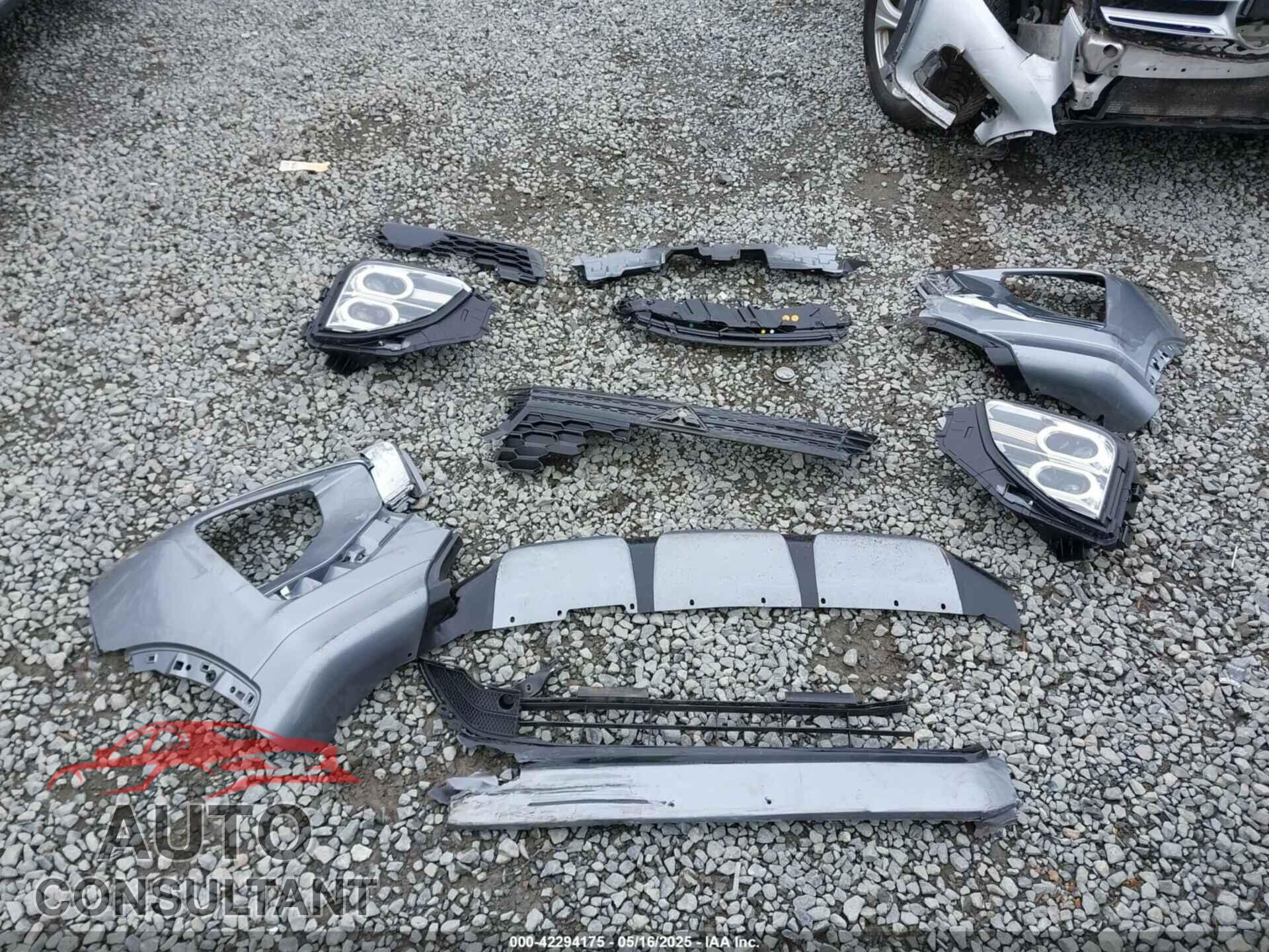 MITSUBISHI ECLIPSE CROSS 2024 - JA4ATWAA1RZ010562