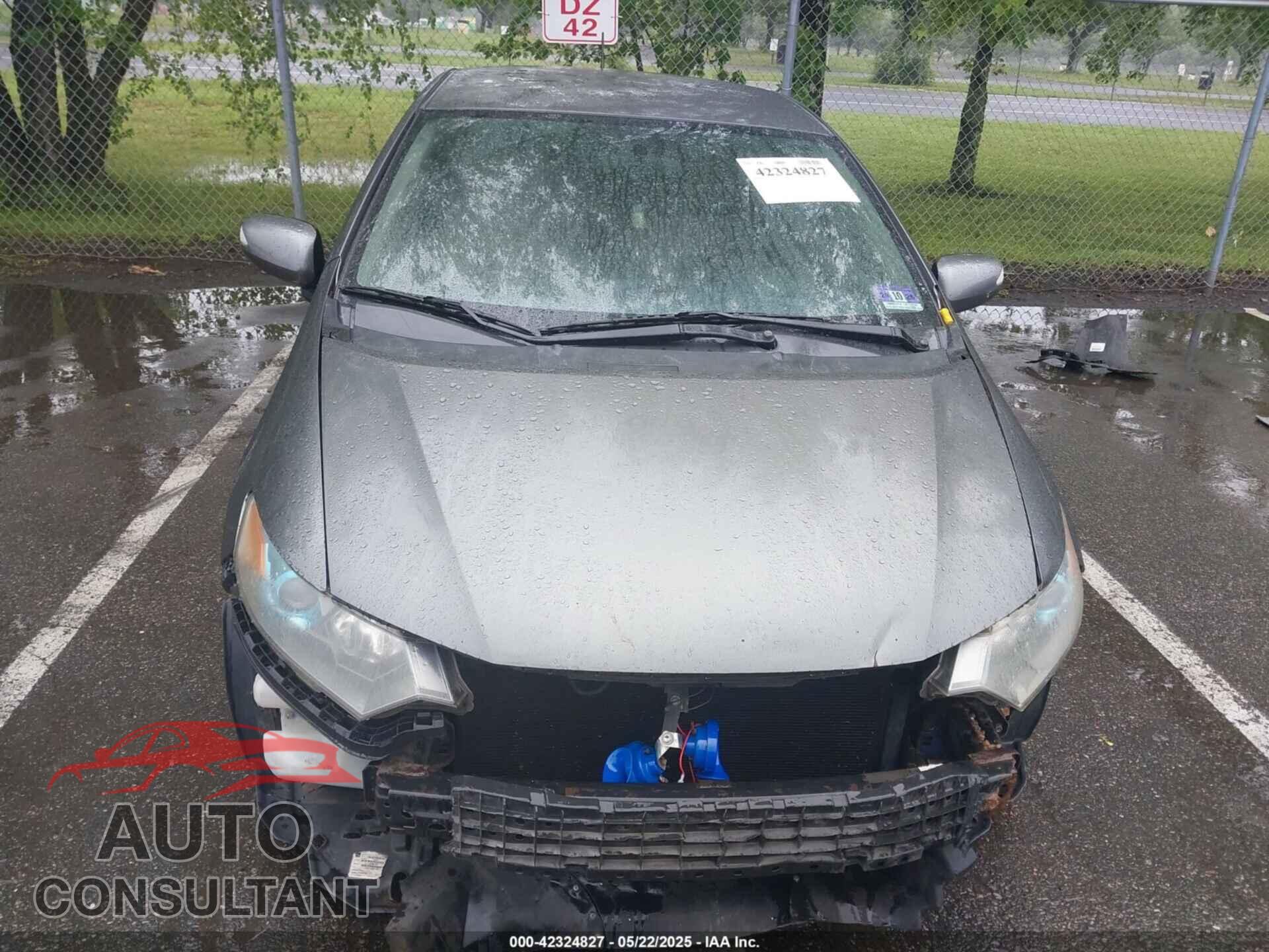 HONDA INSIGHT 2010 - JHMZE2H76AS010087