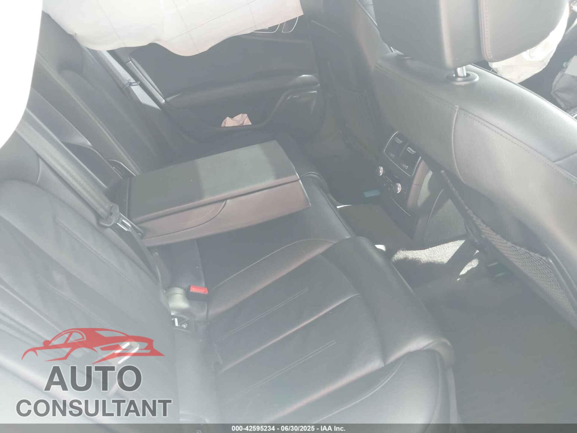 AUDI A7 2016 - WAUWGAFC2GN021696