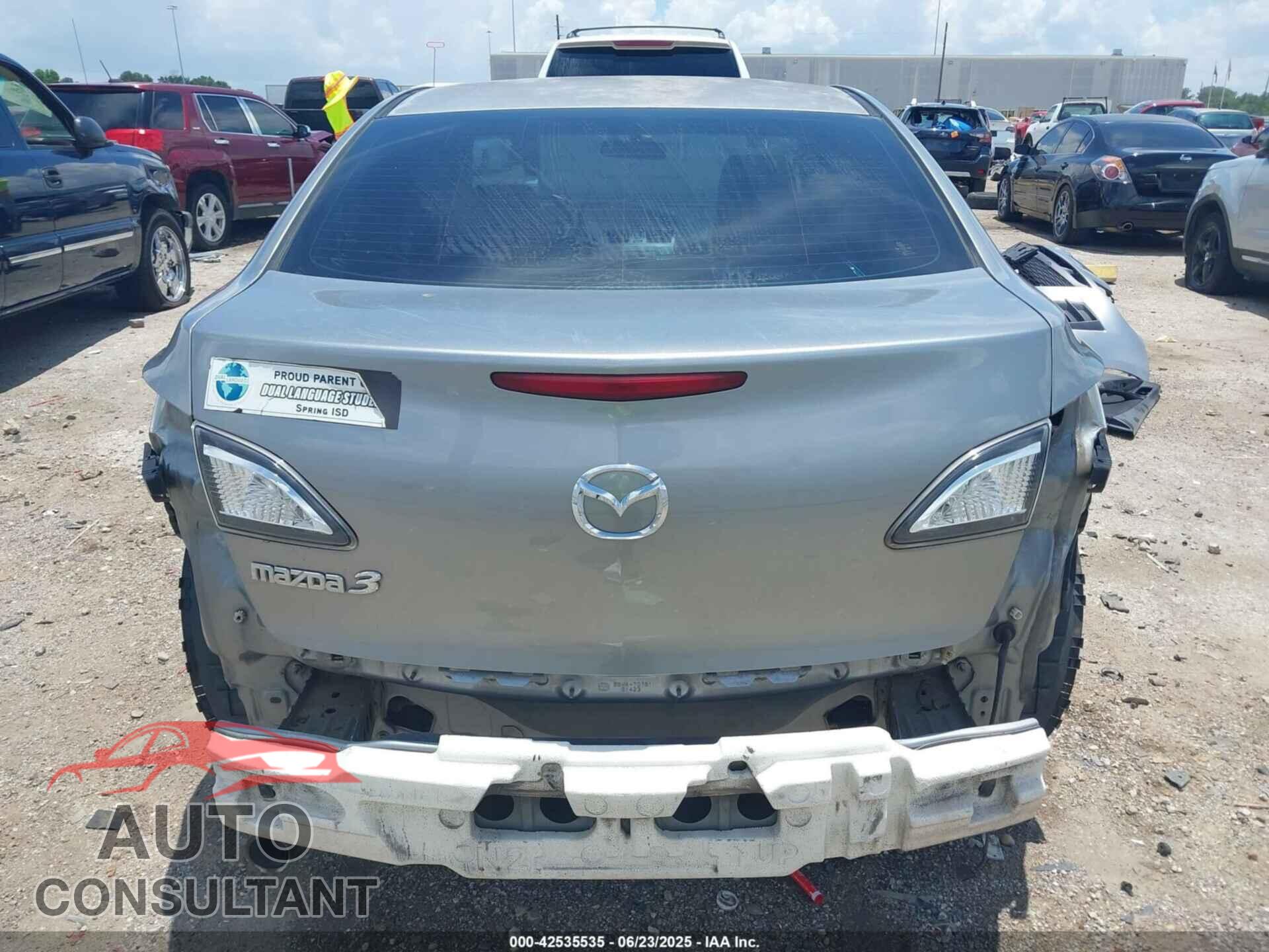 MAZDA MAZDA3 2012 - JM1BL1VF4C1500535