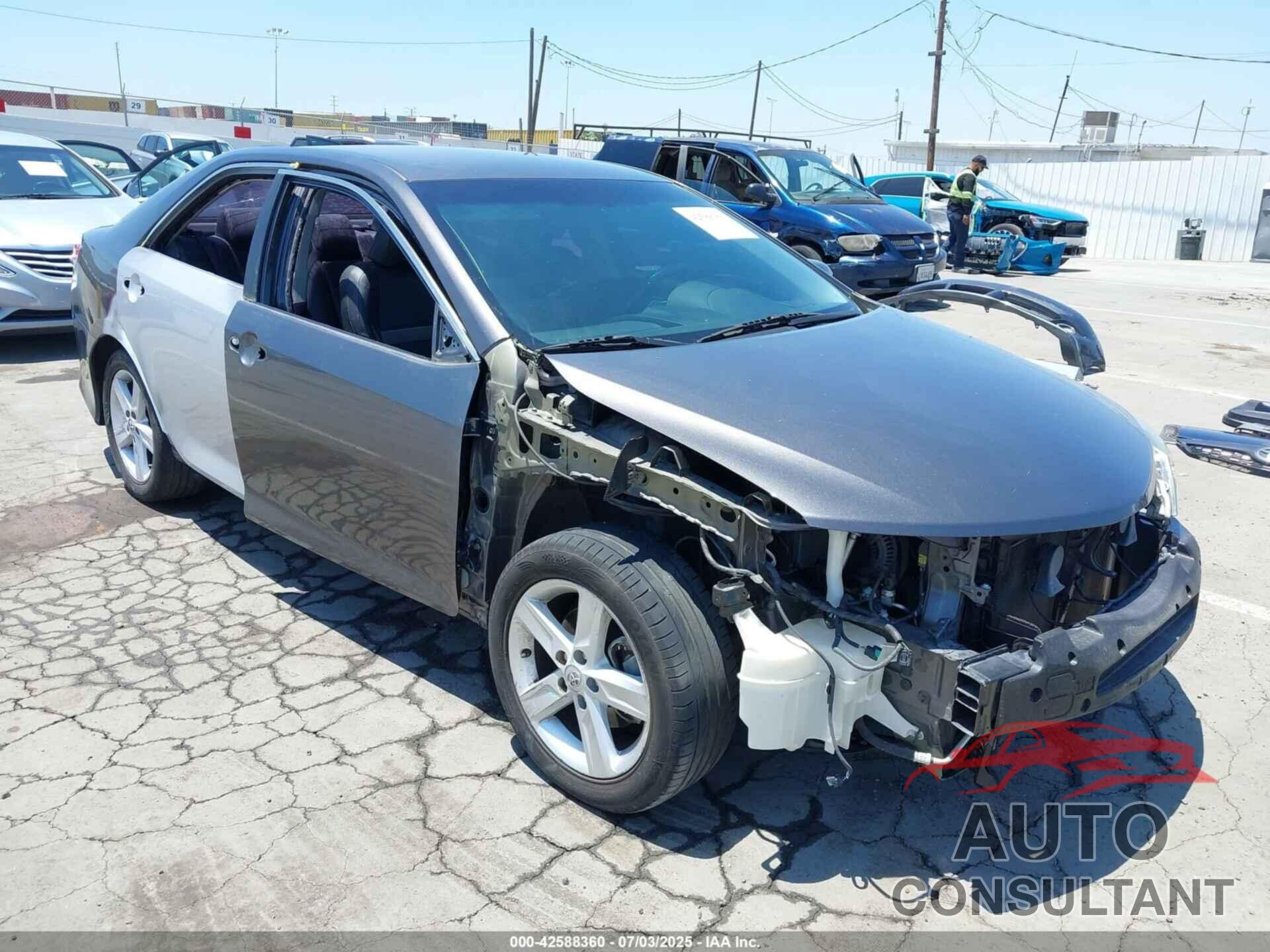 TOYOTA CAMRY 2014 - 4T1BF1FK3EU853946
