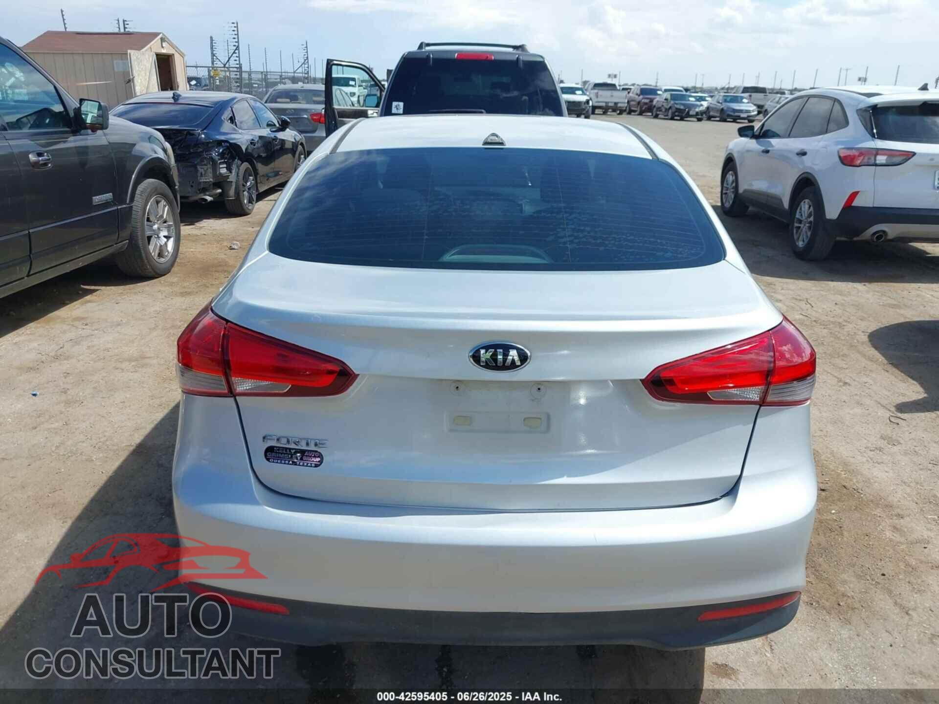 KIA FORTE 2017 - 3KPFK4A76HE039007