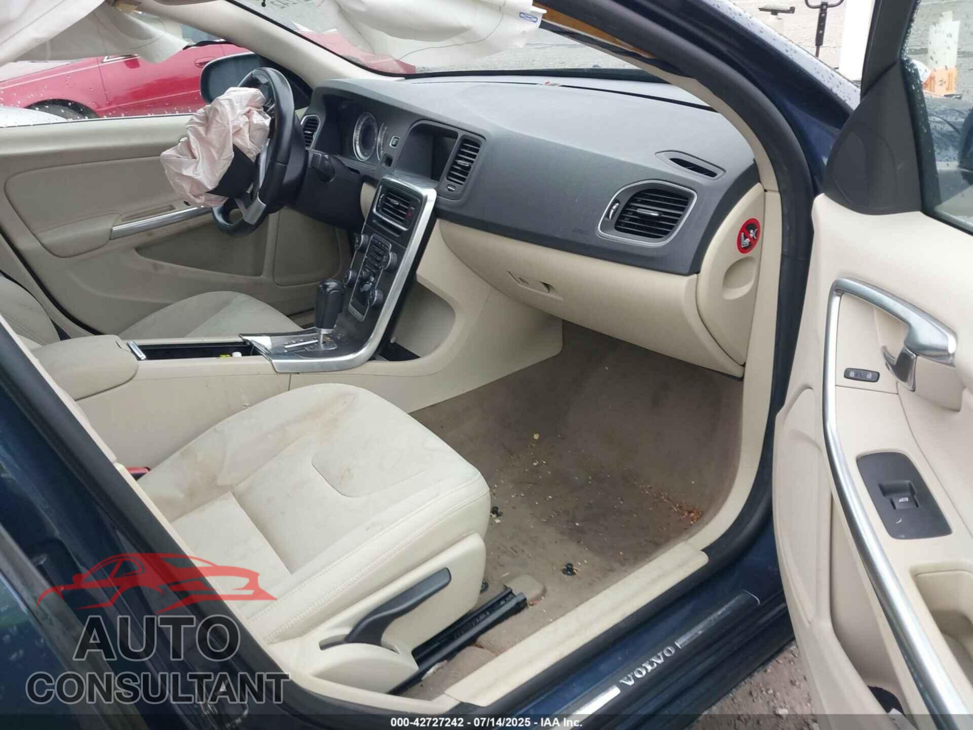 VOLVO S60 2012 - YV1622FS8C2124965