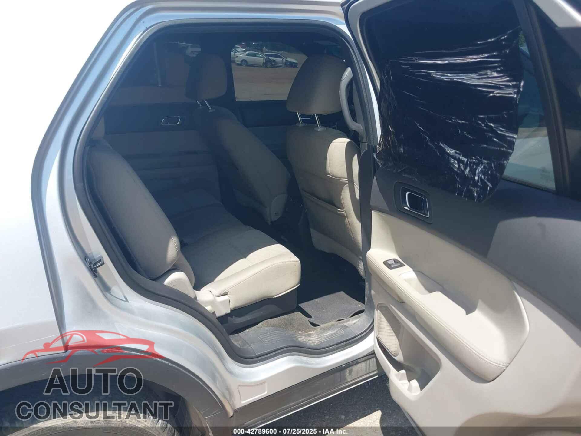 FORD EXPLORER 2012 - 1FMHK8B82CGA21129