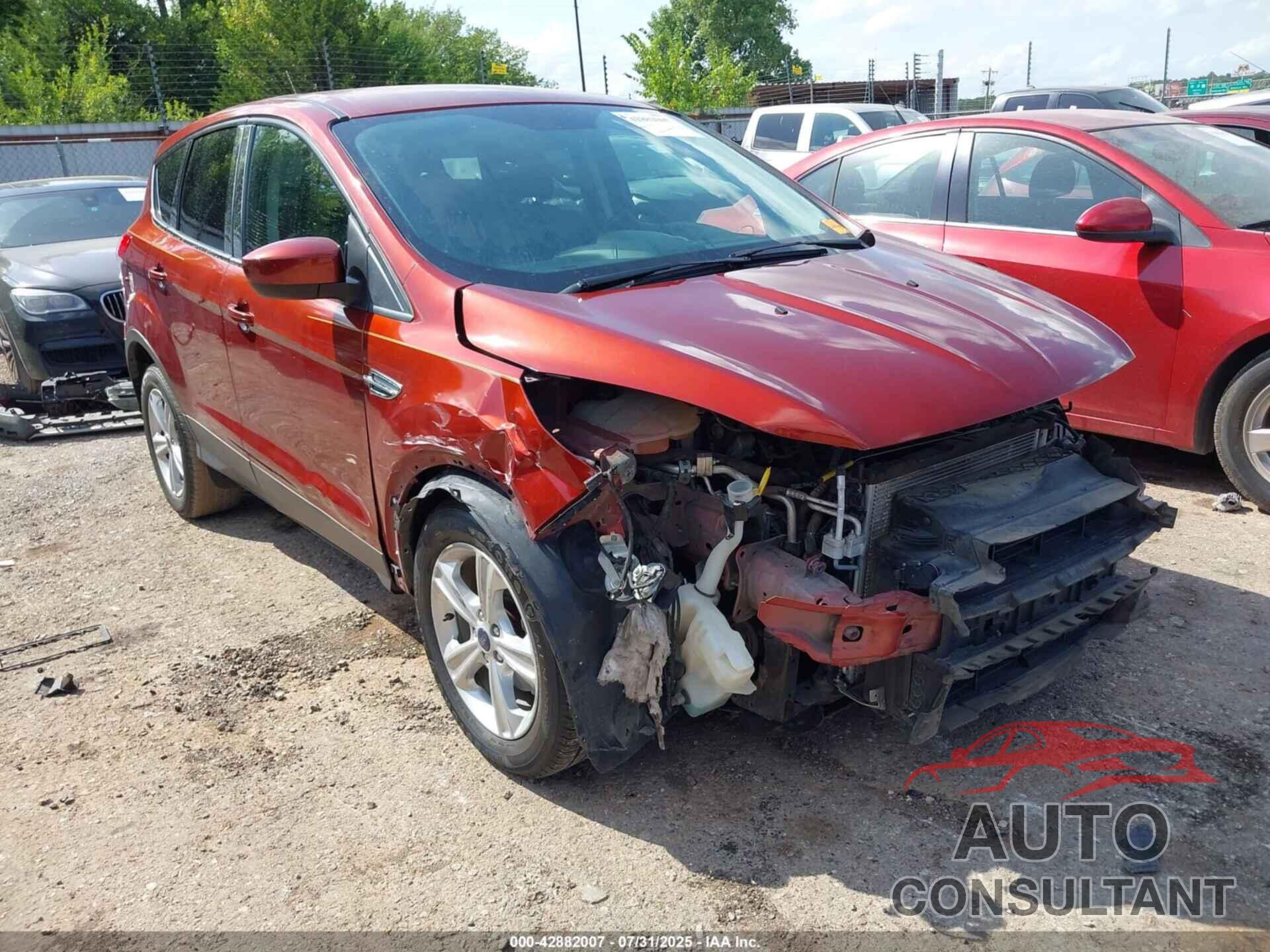 FORD ESCAPE 2015 - 1FMCU0G71FUA04740