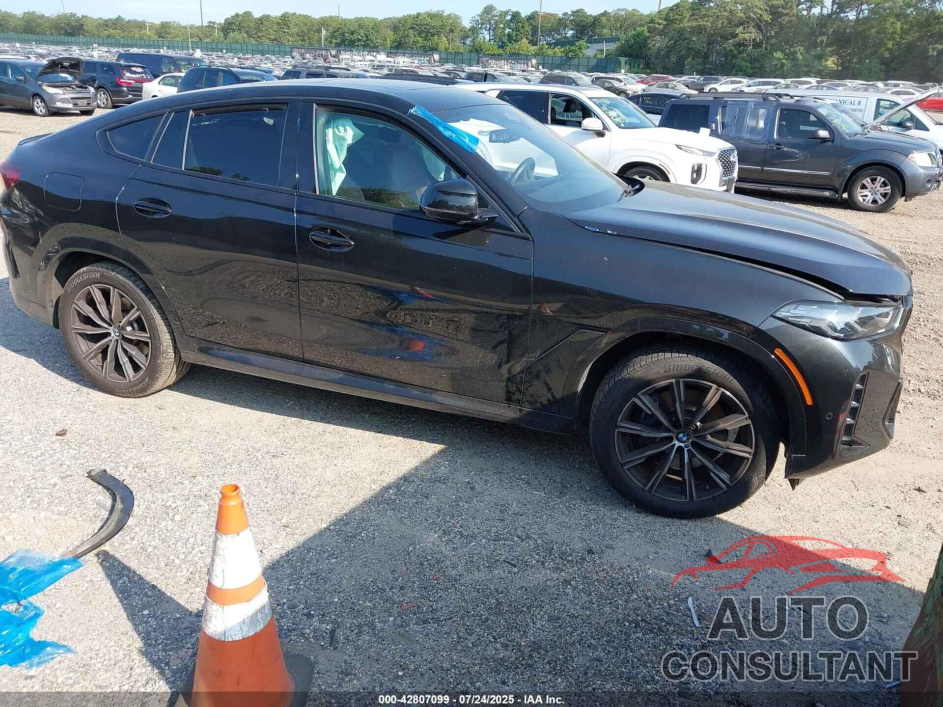 BMW X6 2024 - 5UX33EX06R9S60112