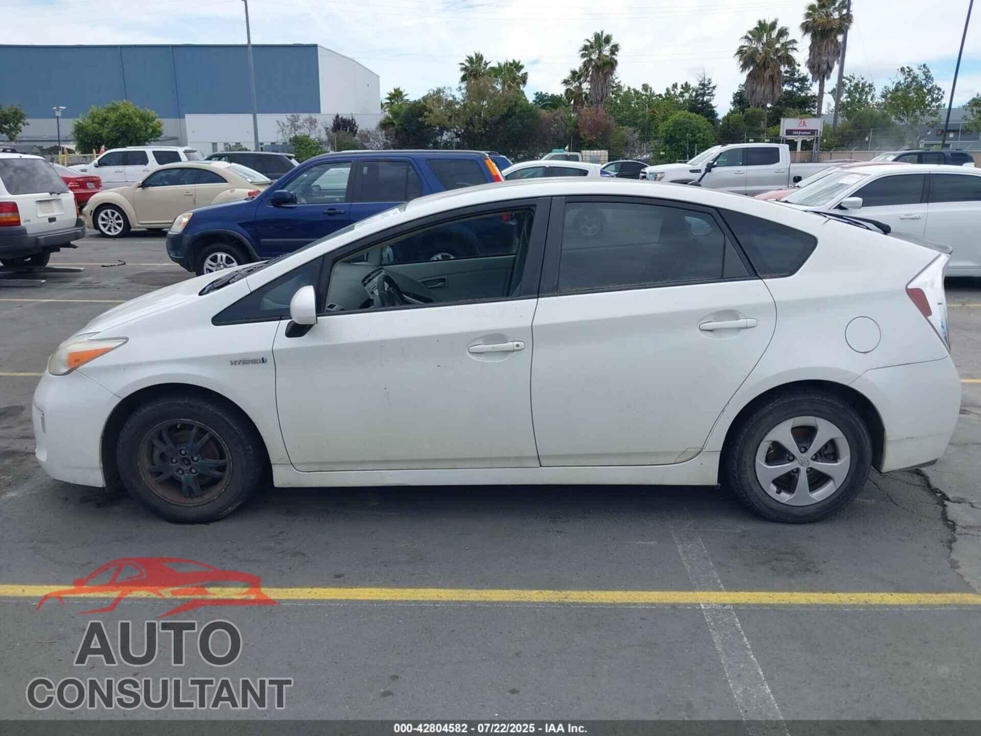 TOYOTA PRIUS 2013 - JTDKN3DU5D1684228