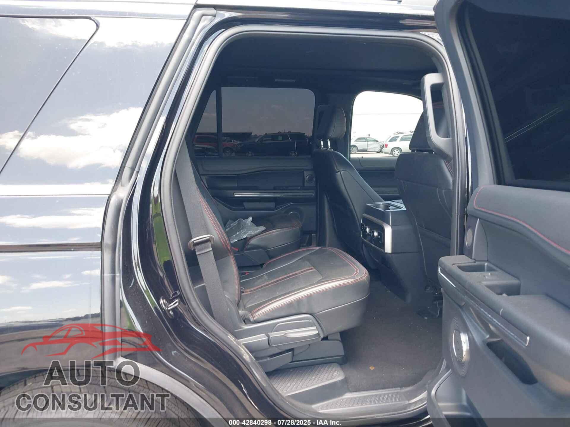 FORD EXPEDITION 2023 - 1FMJU2A81PEA53792