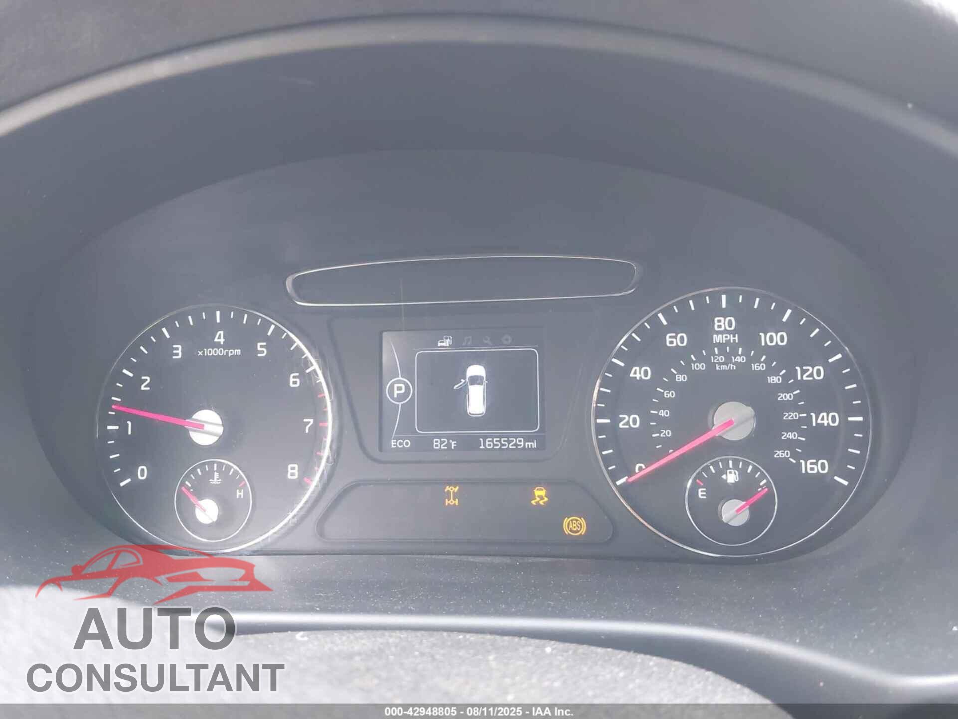 KIA SORENTO 2016 - 5XYPHDA58GG041134