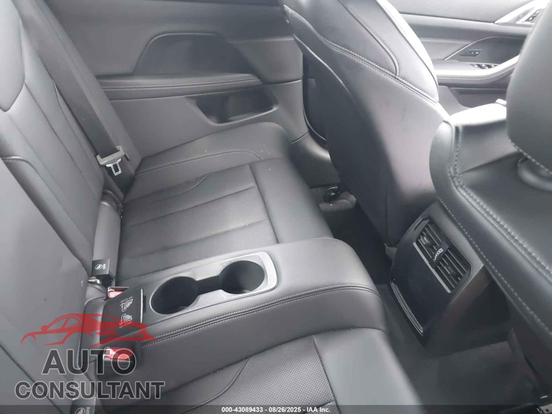 BMW 4 SERIES 2025 - WBA33DB03SCT83939