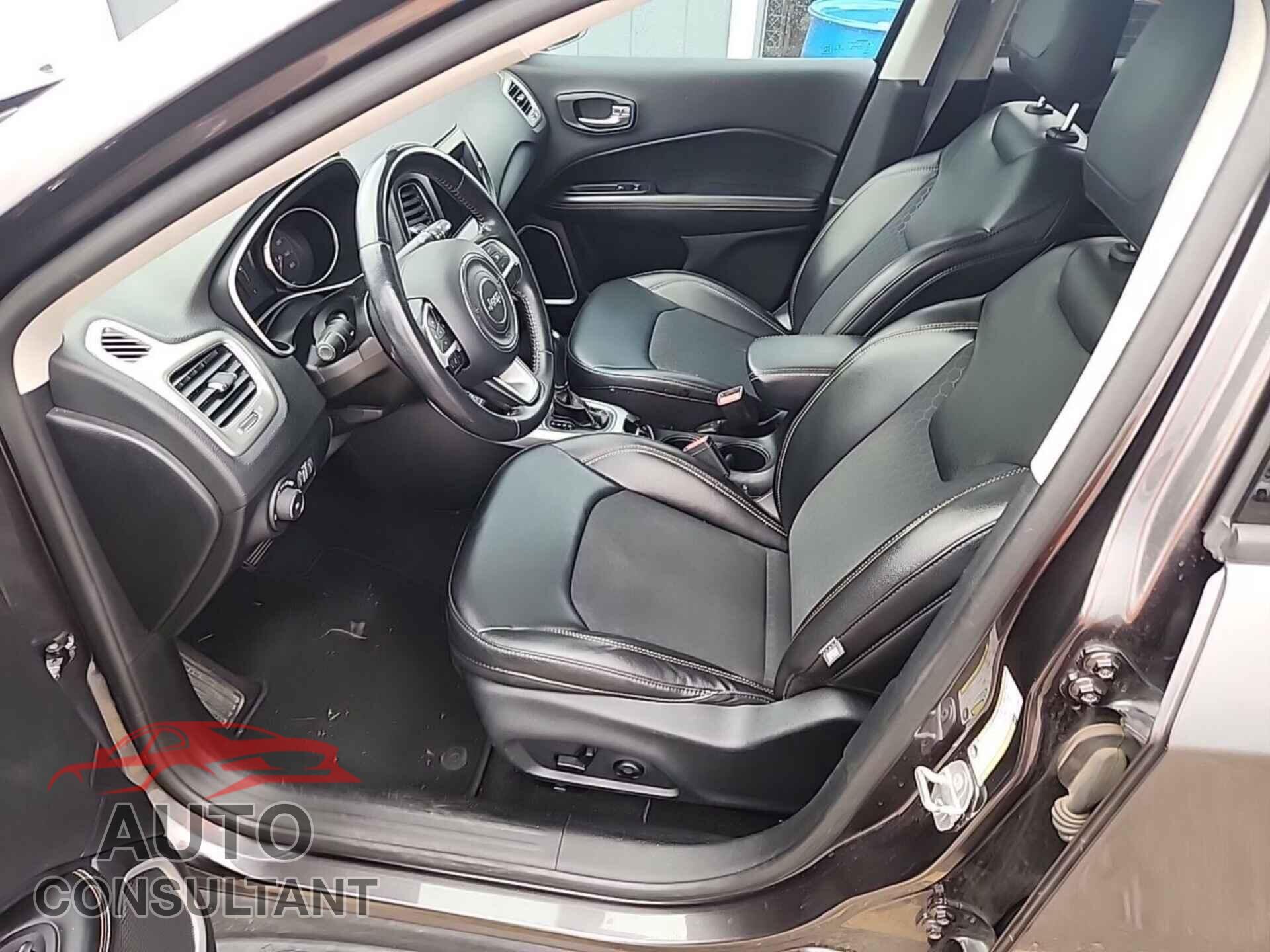 JEEP COMPASS 2019 - 3C4NJCBB5KT670832