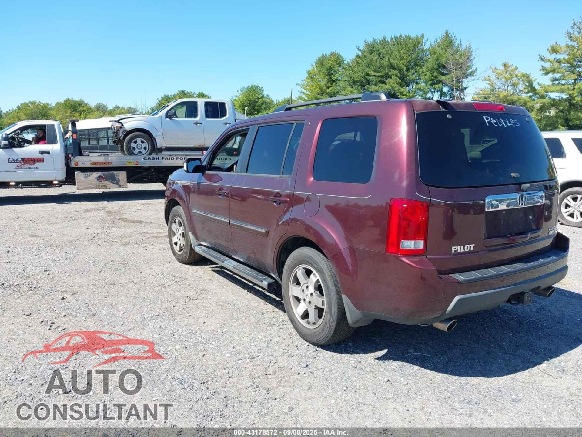 HONDA PILOT 2009 - 5FNYF48939B005946