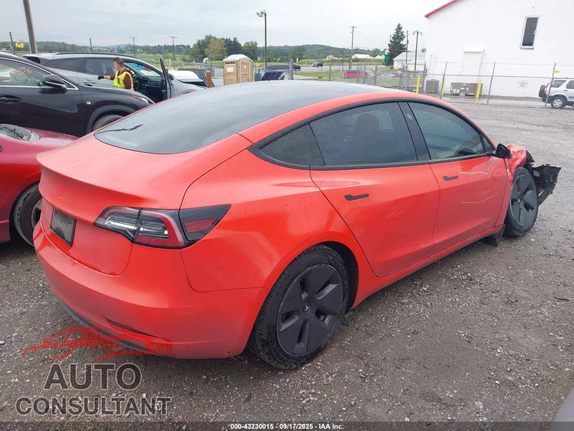 TESLA MODEL 3 2021 - 5YJ3E1EB4MF015011