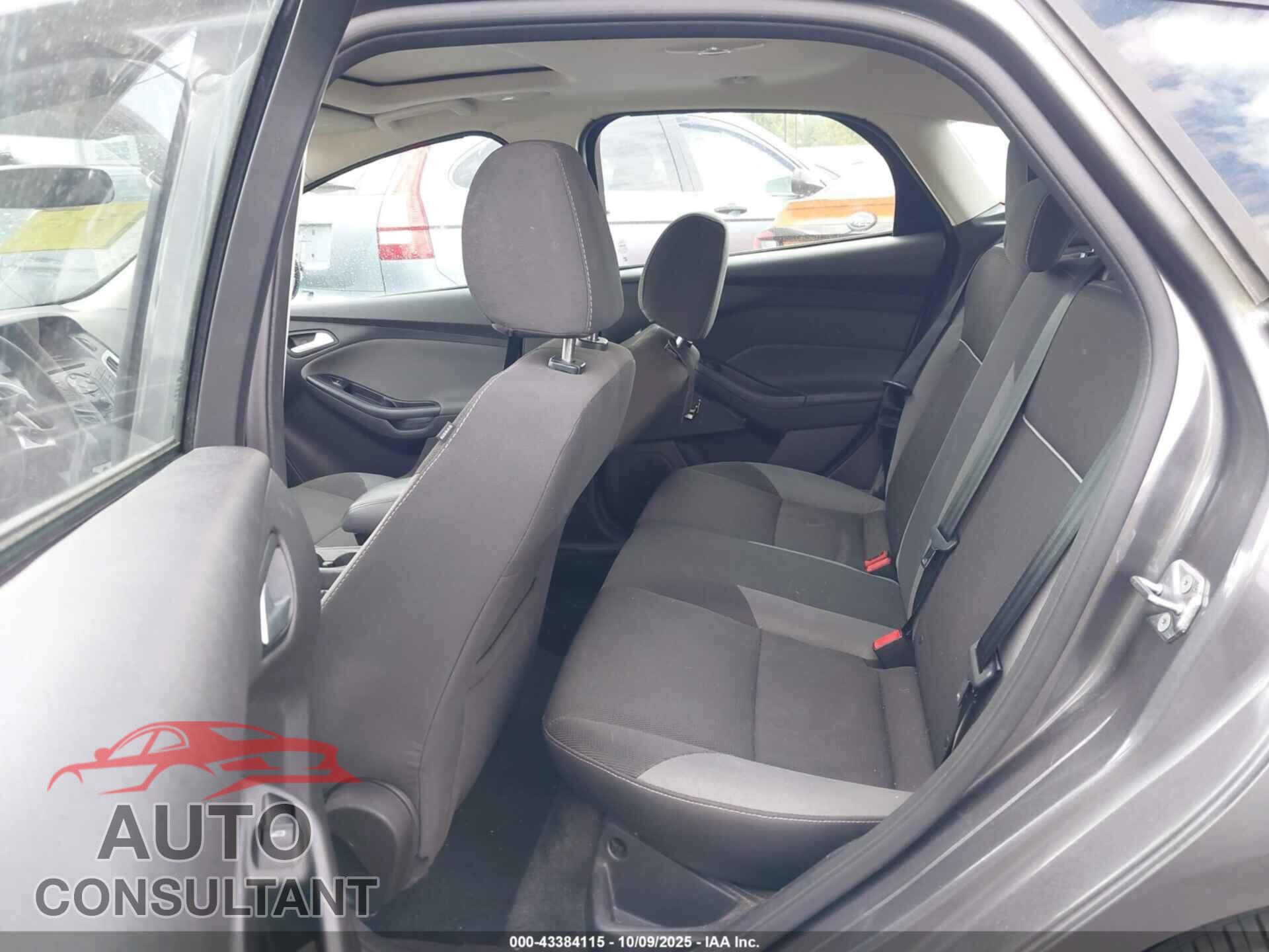 FORD FOCUS 2013 - 1FADP3K21DL244831