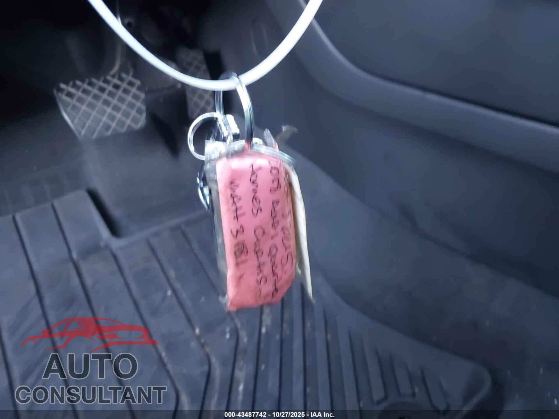 AUDI A3 2018 - WAUJ8GFF9J1004333