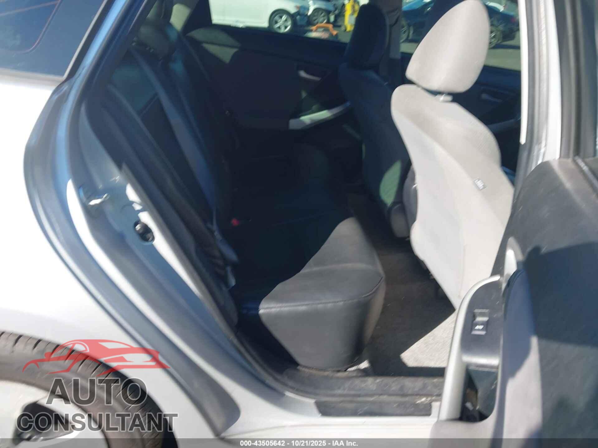 TOYOTA PRIUS 2013 - JTDKN3DU5D5570819