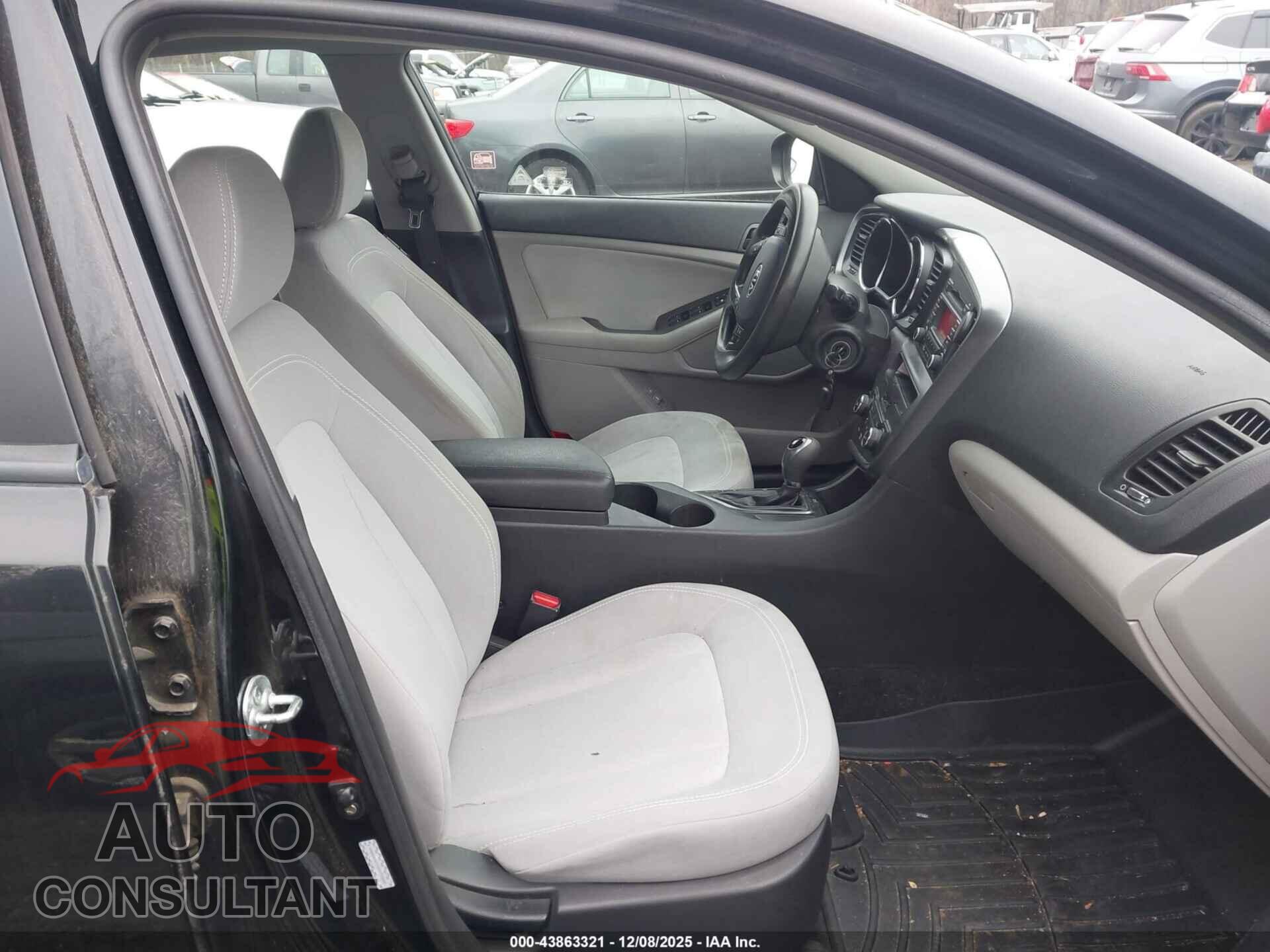 KIA OPTIMA 2011 - KNAGM4A71B5171560
