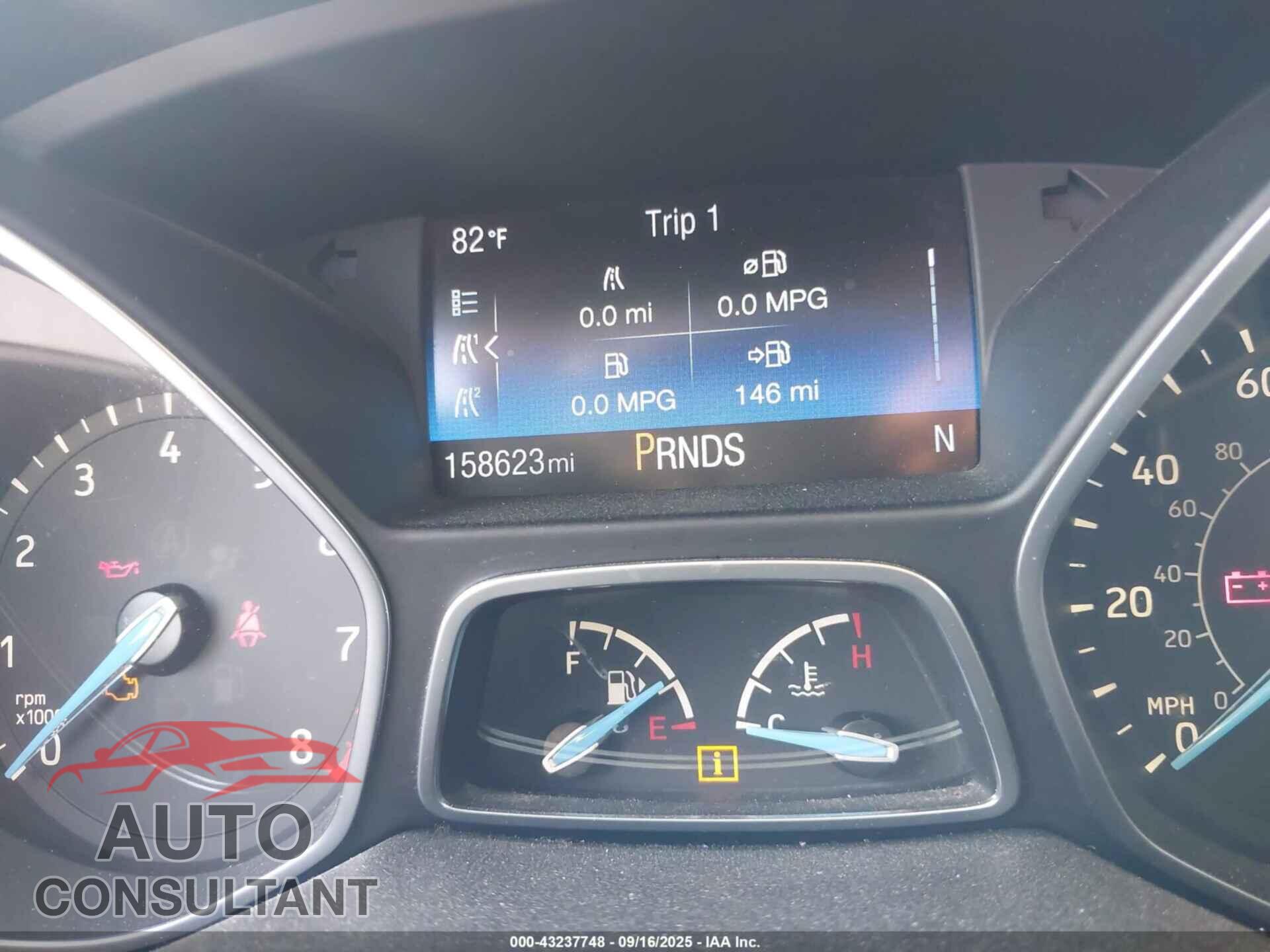 FORD FOCUS 2016 - 1FADP3F23GL360613