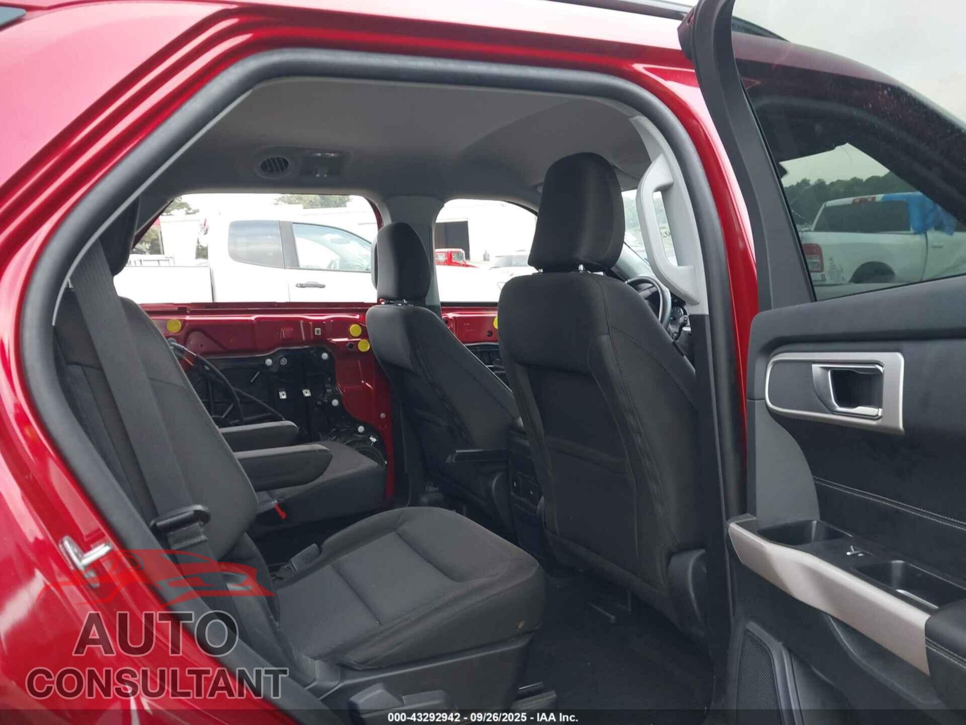 FORD EXPLORER 2024 - 1FMSK7DH3RGA89347