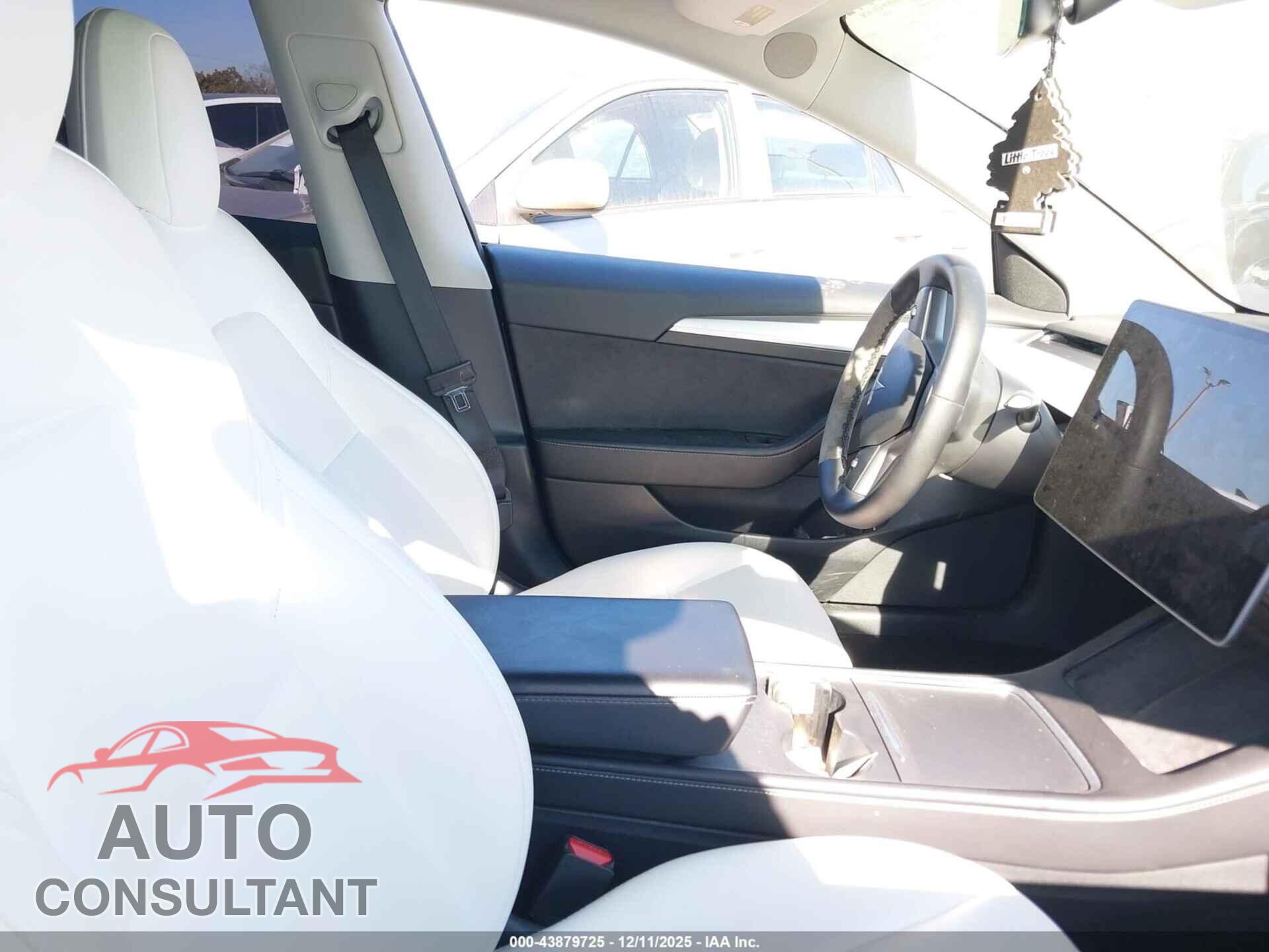 TESLA MODEL 3 2021 - 5YJ3E1EA8MF080760