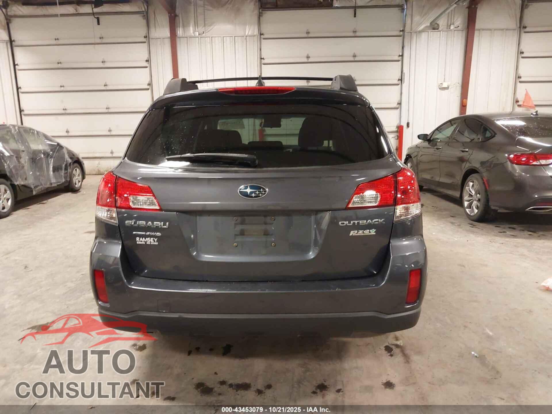 SUBARU OUTBACK 2014 - 4S4BRBCC2E3327324