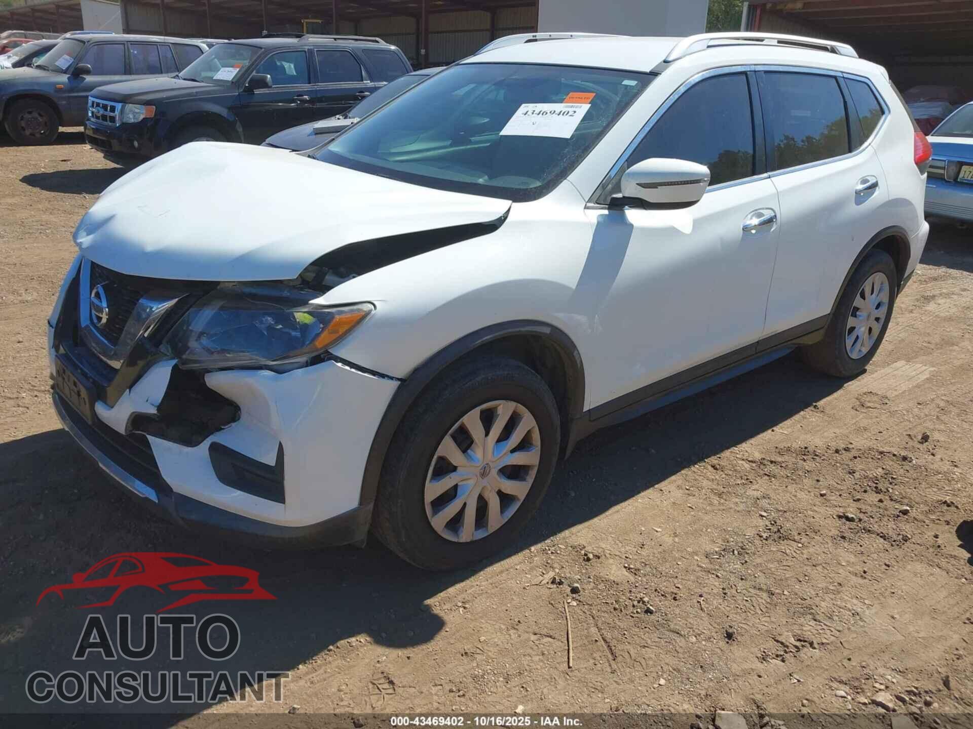 NISSAN ROGUE 2017 - KNMAT2MV6HP519747
