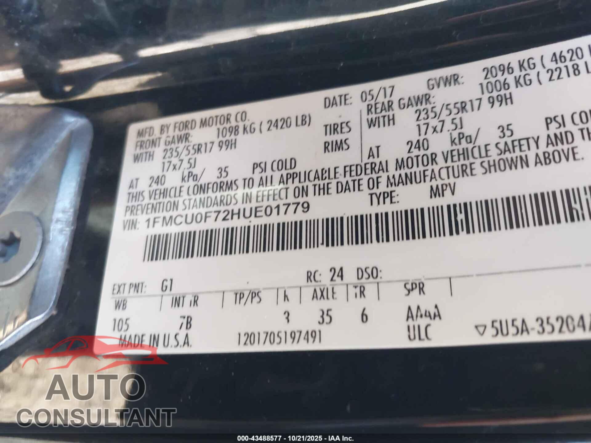 FORD ESCAPE 2017 - 1FMCU0F72HUE01779