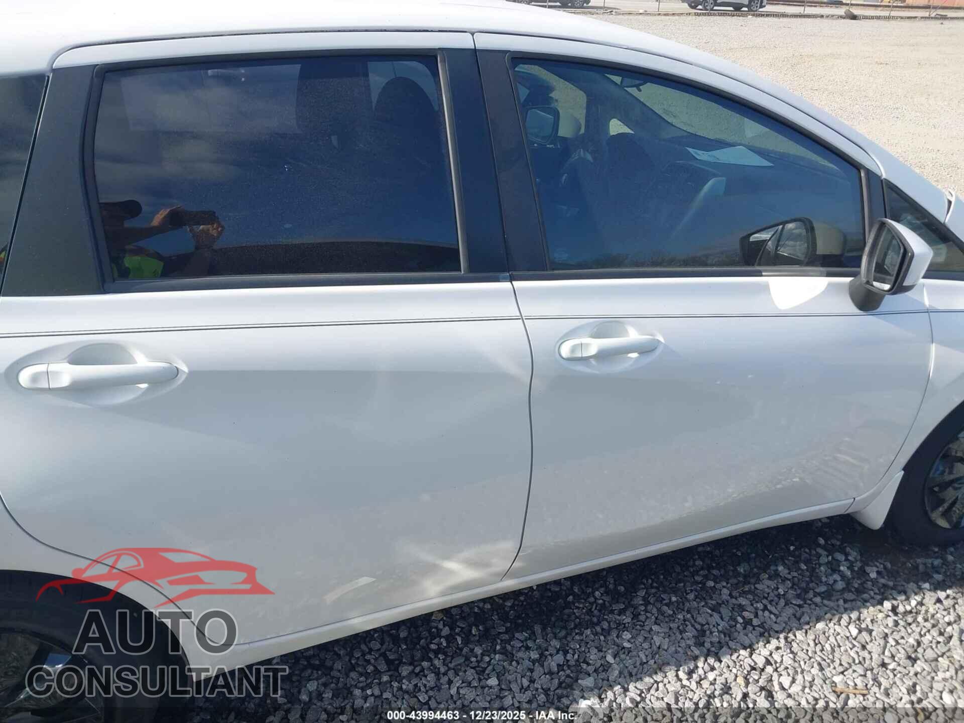 NISSAN VERSA NOTE 2016 - 3N1CE2CP5GL394565