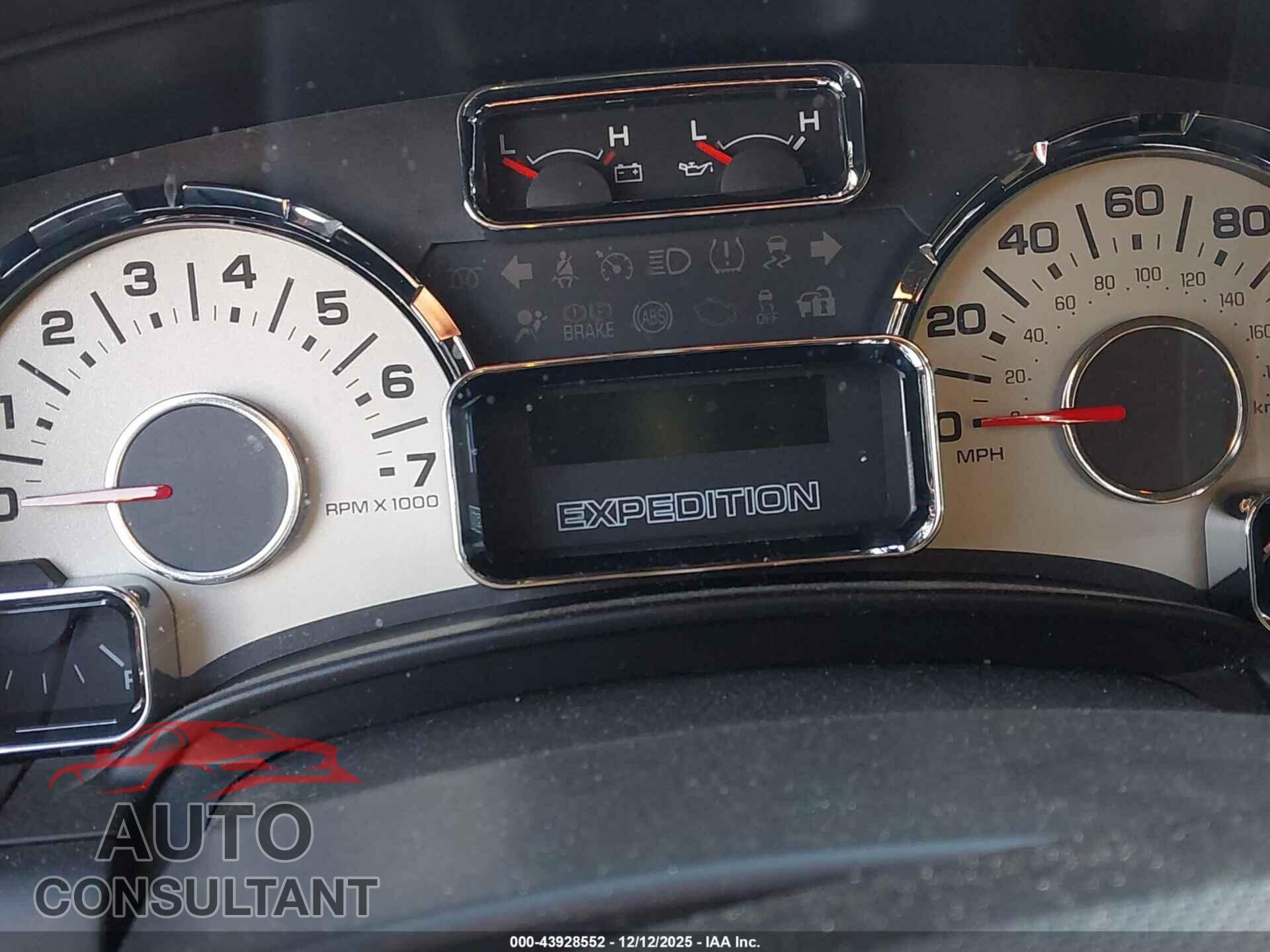 FORD EXPEDITION 2012 - 1FMJU1J57CEF00491