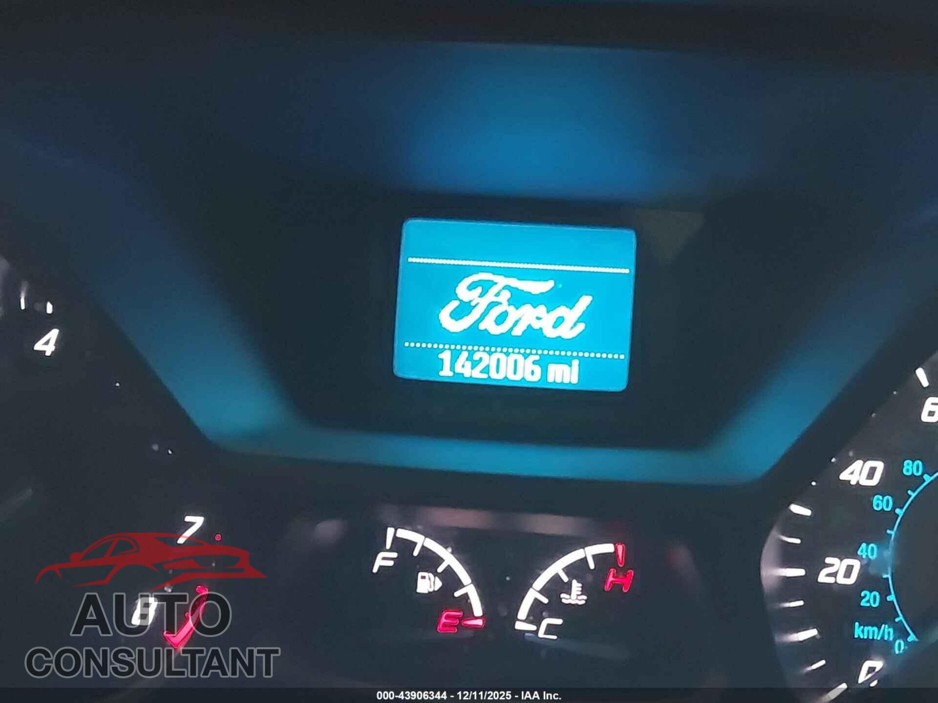 FORD TRANSIT CONNECT 2015 - NM0LS7F73F1223217