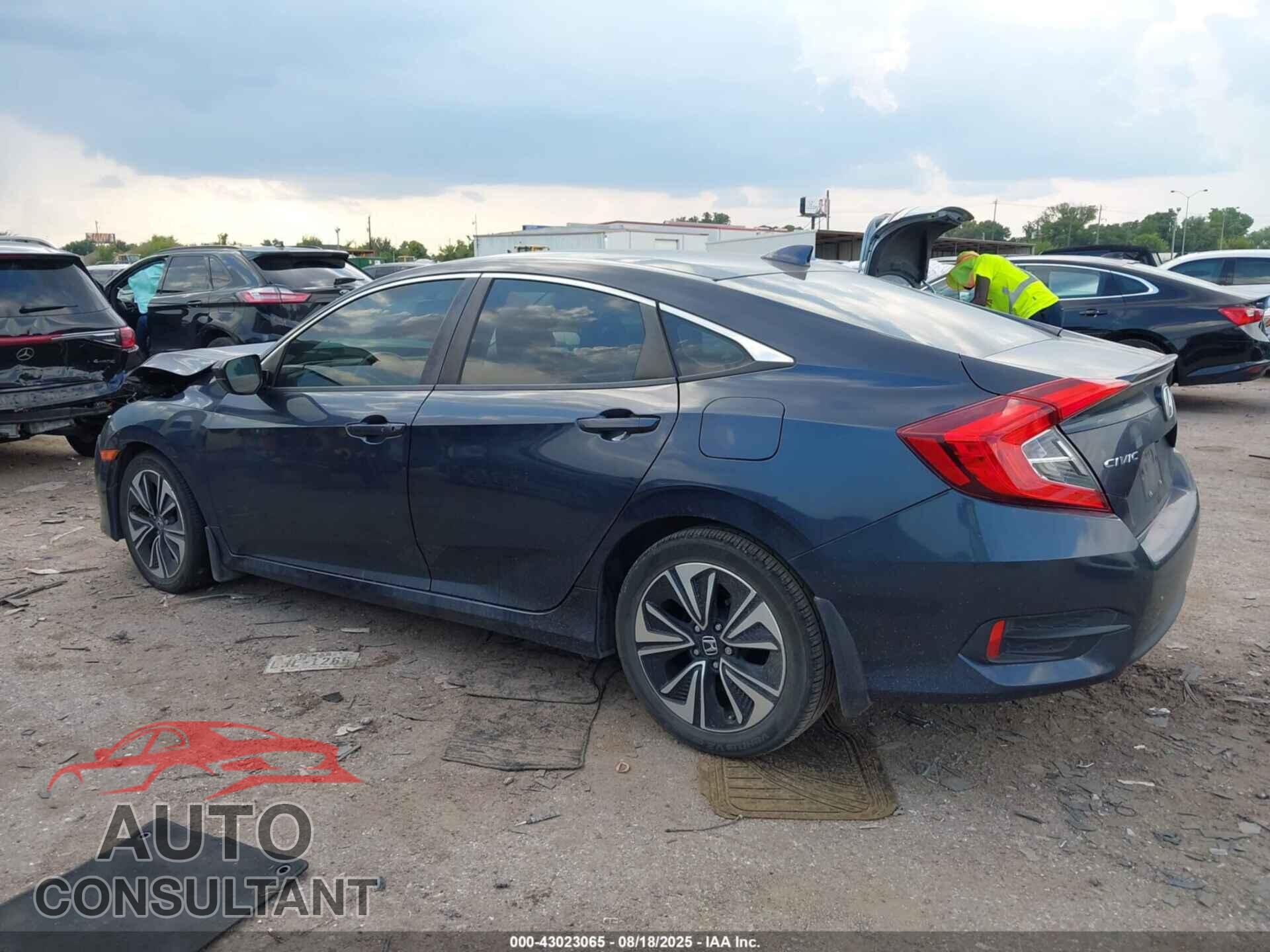 HONDA CIVIC 2017 - 19XFC1F72HE021110