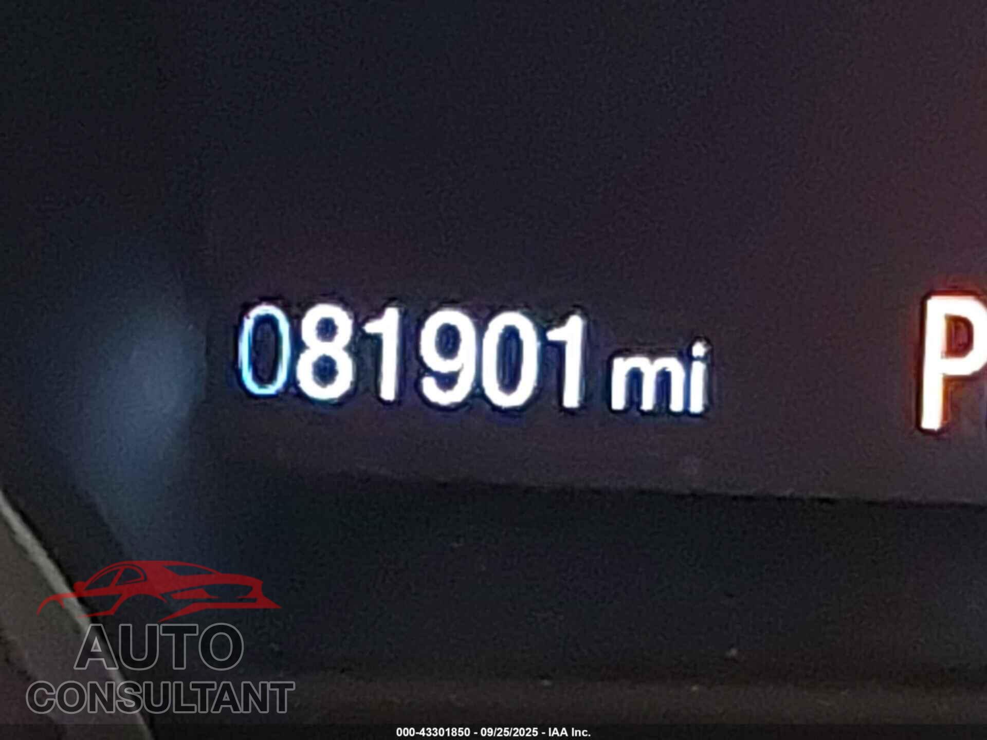 FORD FOCUS 2016 - 1FADP3F23GL365407