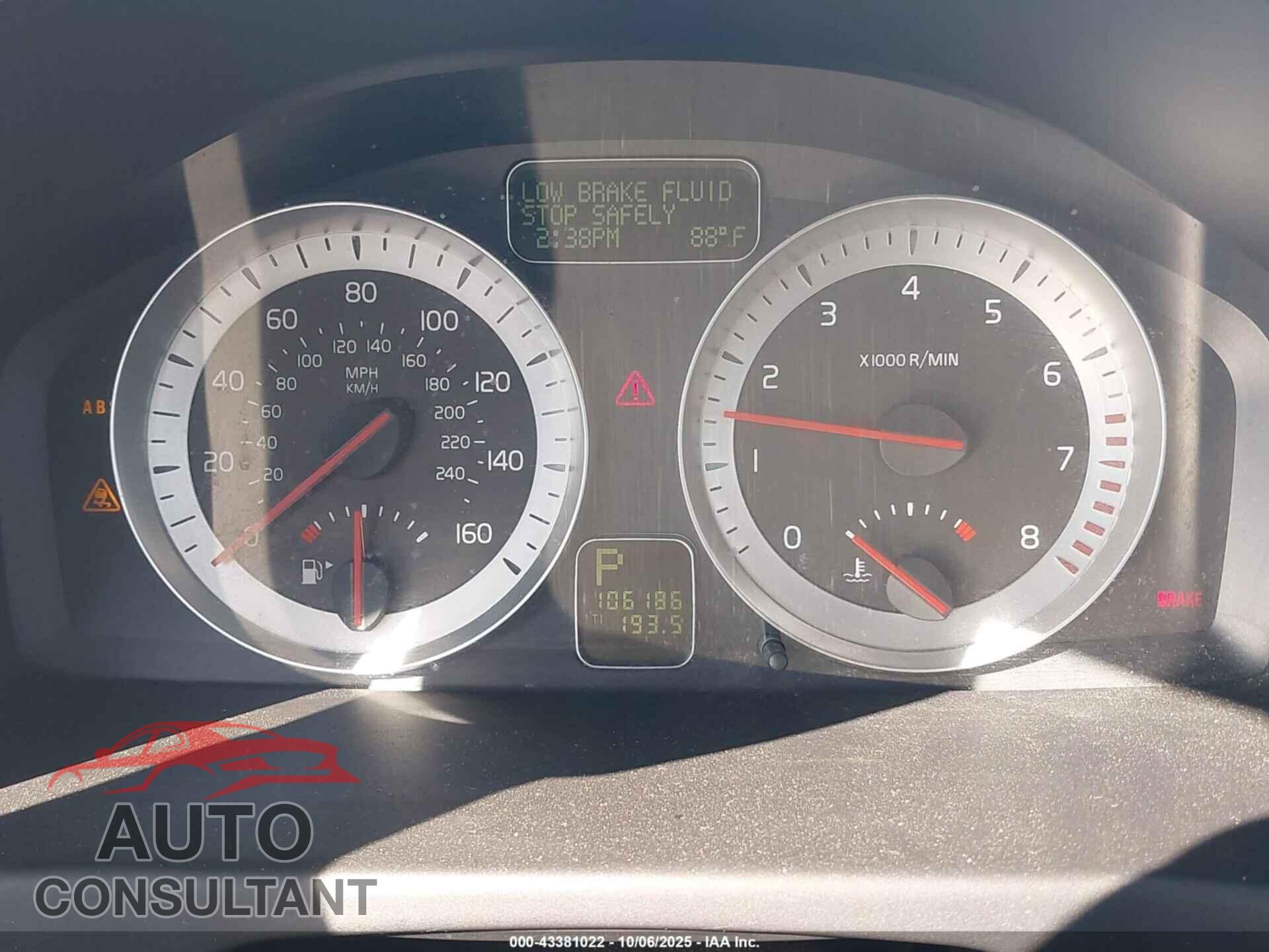 VOLVO C70 2012 - YV1672MC5CJ128281