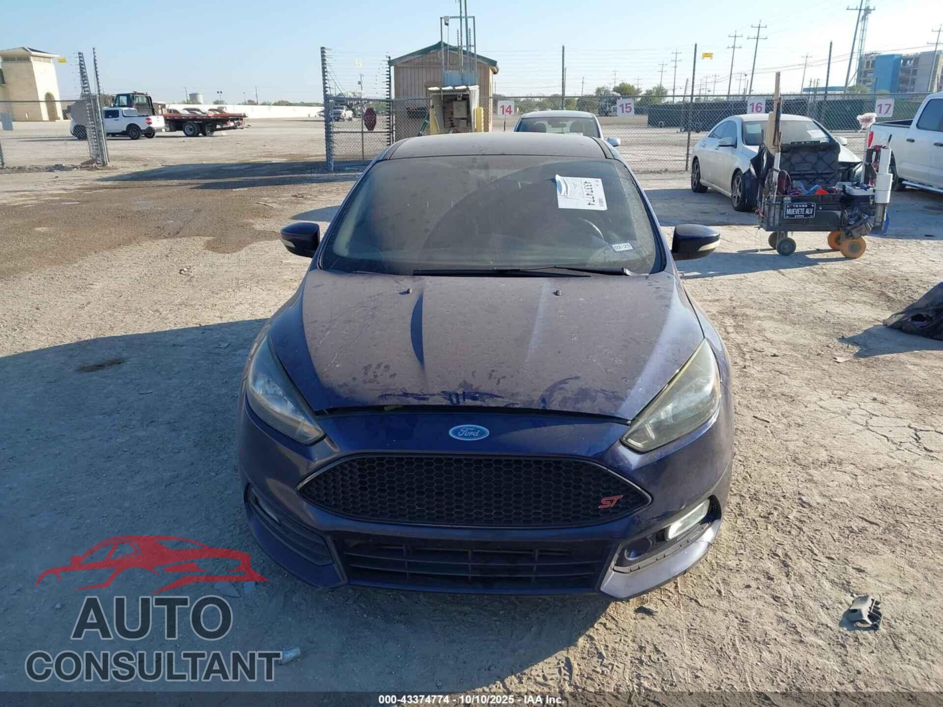 FORD FOCUS ST 2016 - 1FADP3L9XGL208667