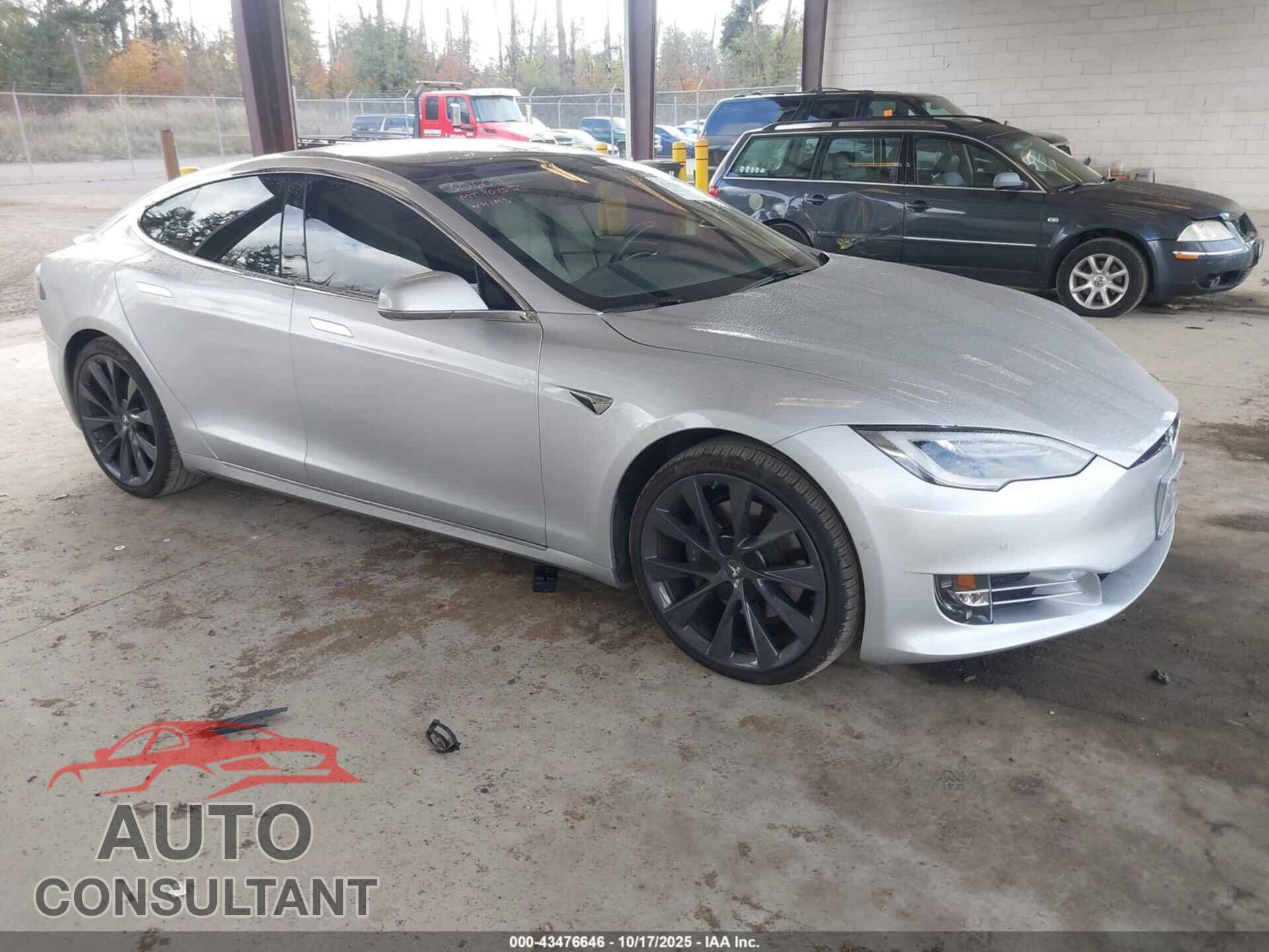 TESLA MODEL S 2018 - 5YJSA1E21JF241476