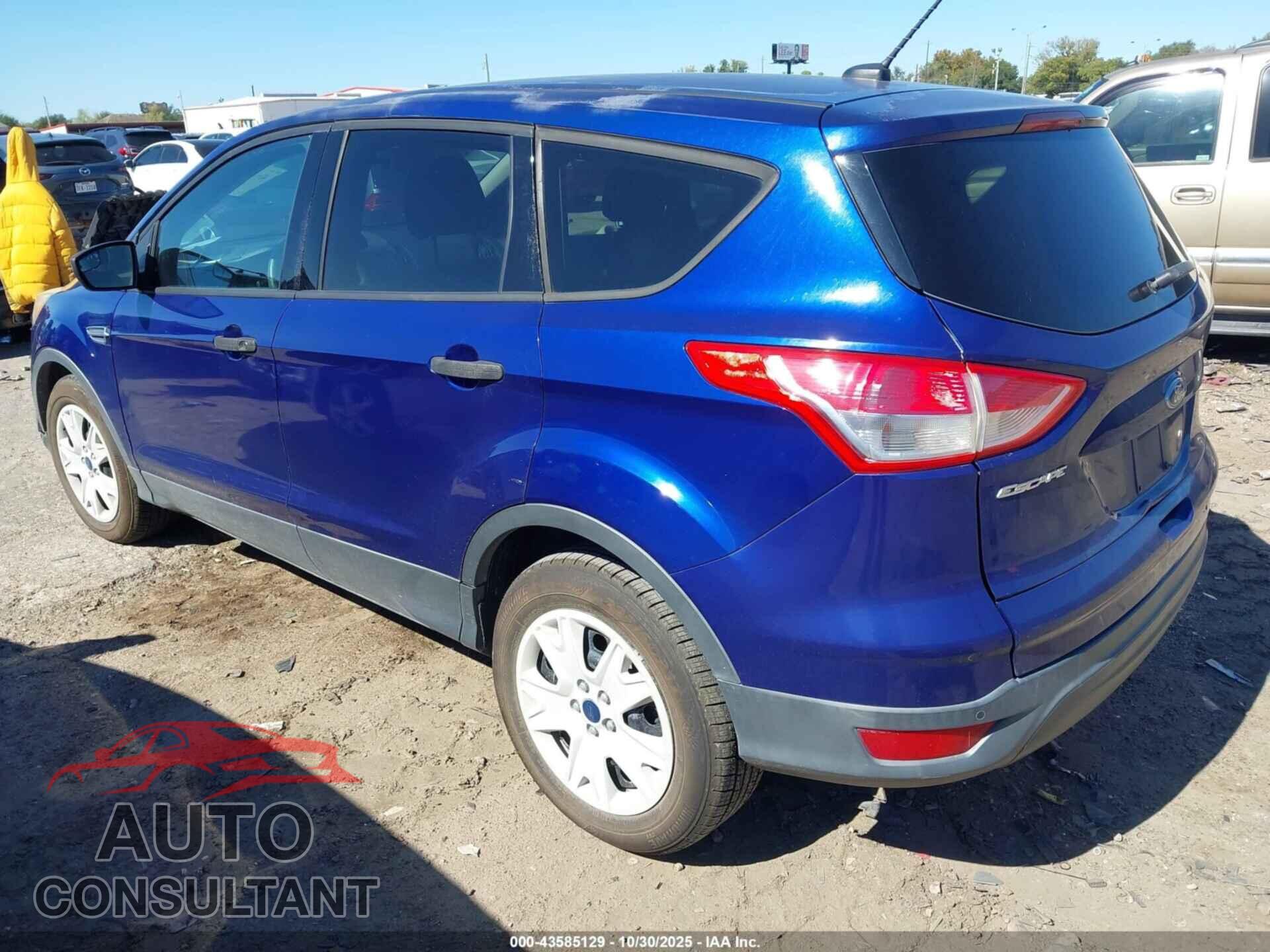 FORD ESCAPE 2015 - 1FMCU0F73FUB65656