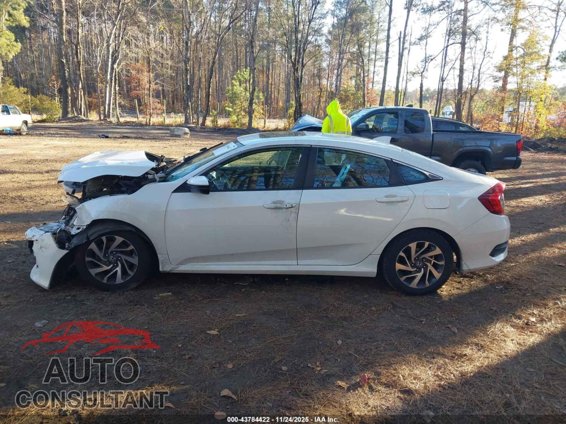 HONDA CIVIC 2017 - 19XFC2F70HE201868