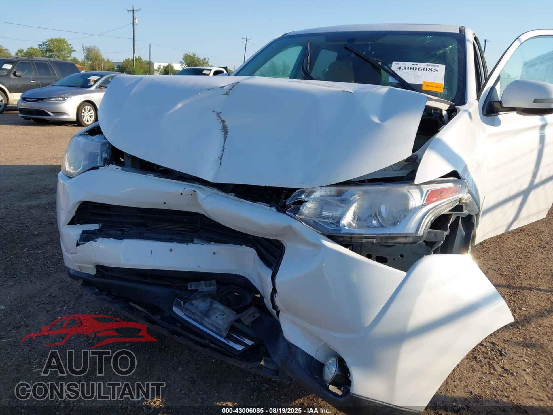MITSUBISHI OUTLANDER 2014 - JA4AD3A30EZ019082