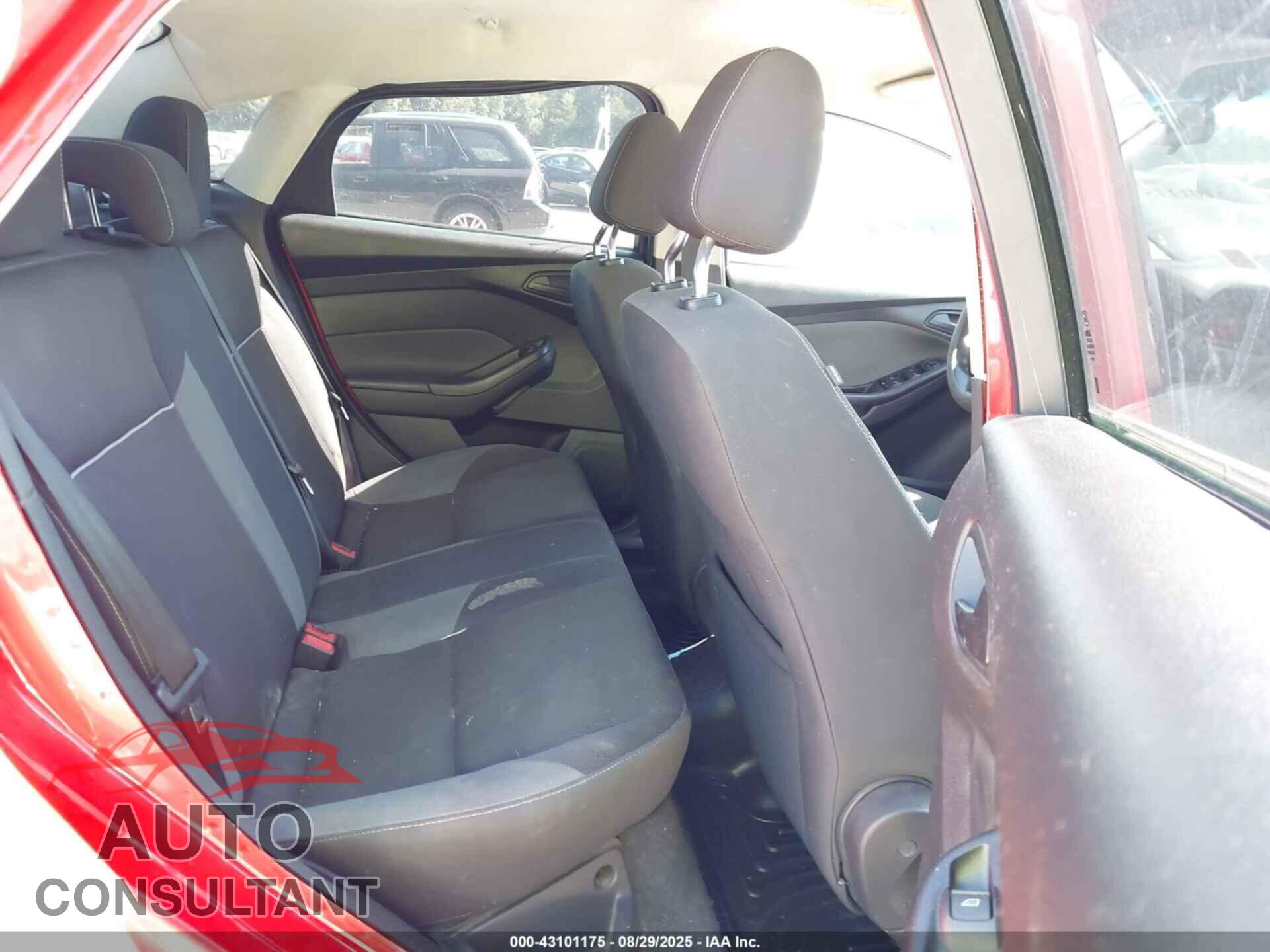 FORD FOCUS 2012 - 1FAHP3F2XCL386461