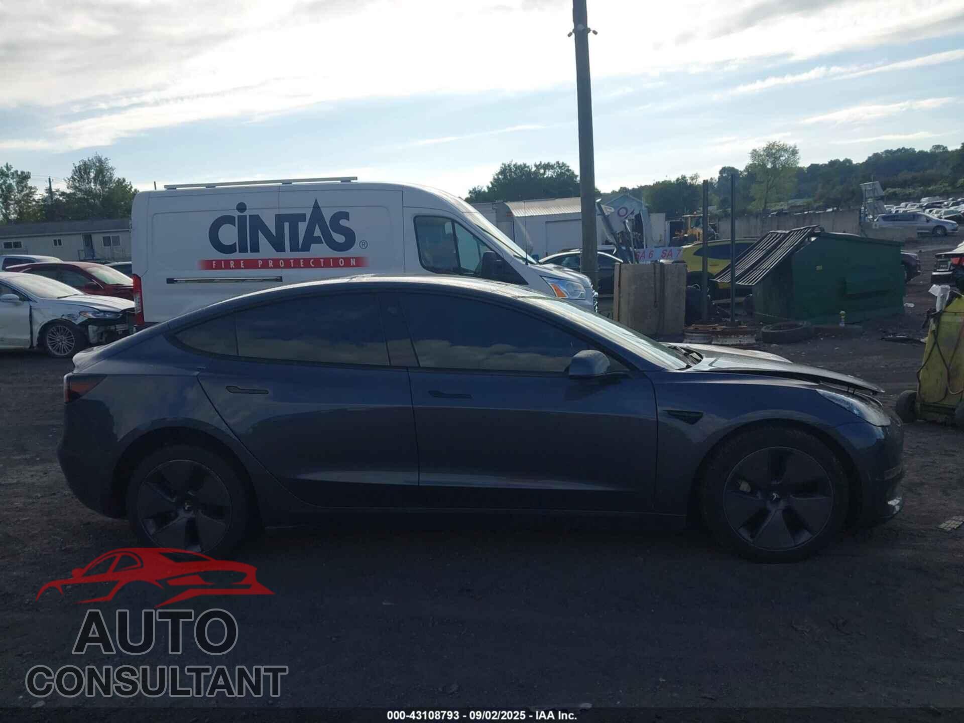 TESLA MODEL 3 2023 - 5YJ3E1EA8PF685768
