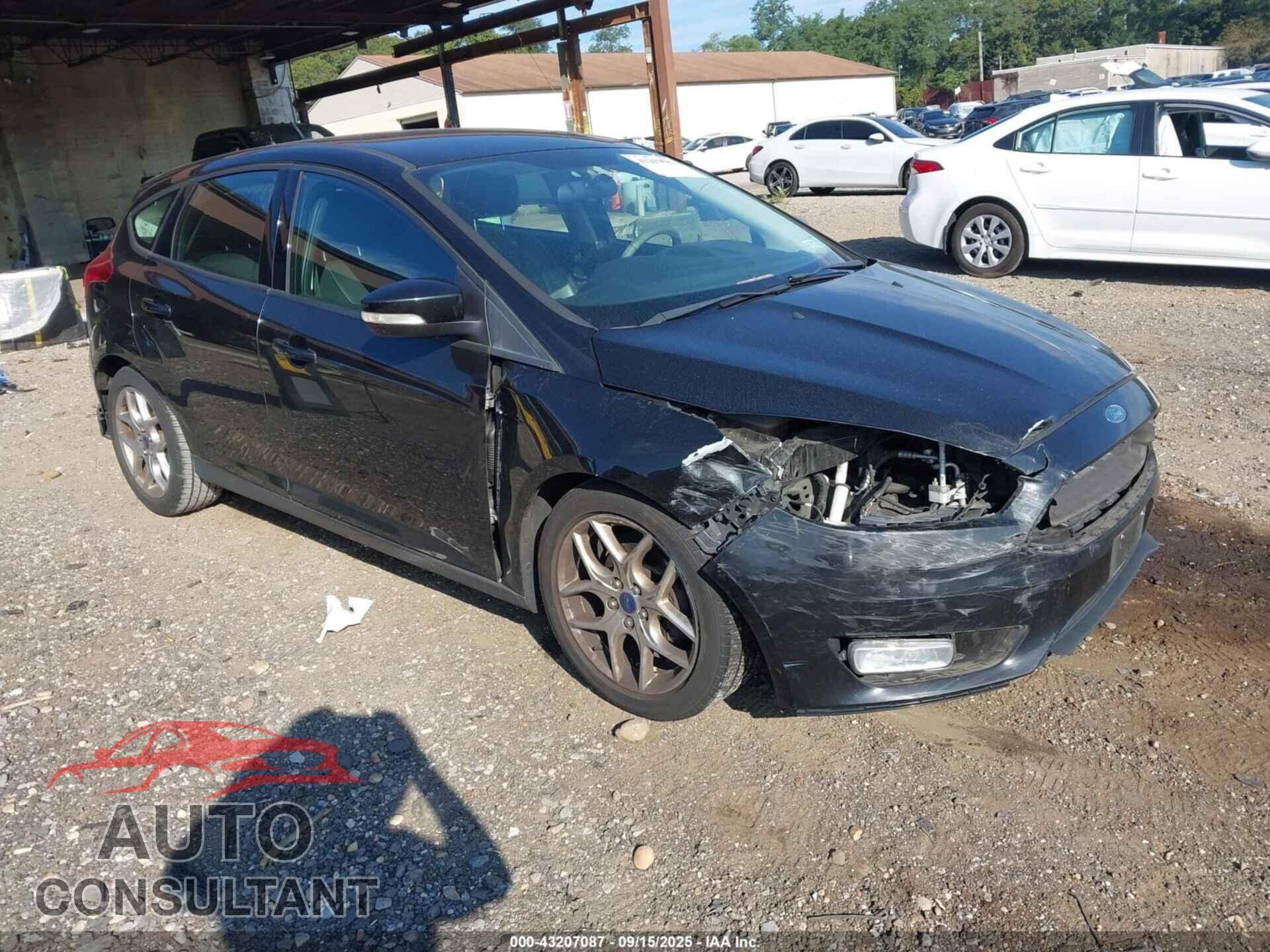 FORD FOCUS 2015 - 1FADP3K26FL213335