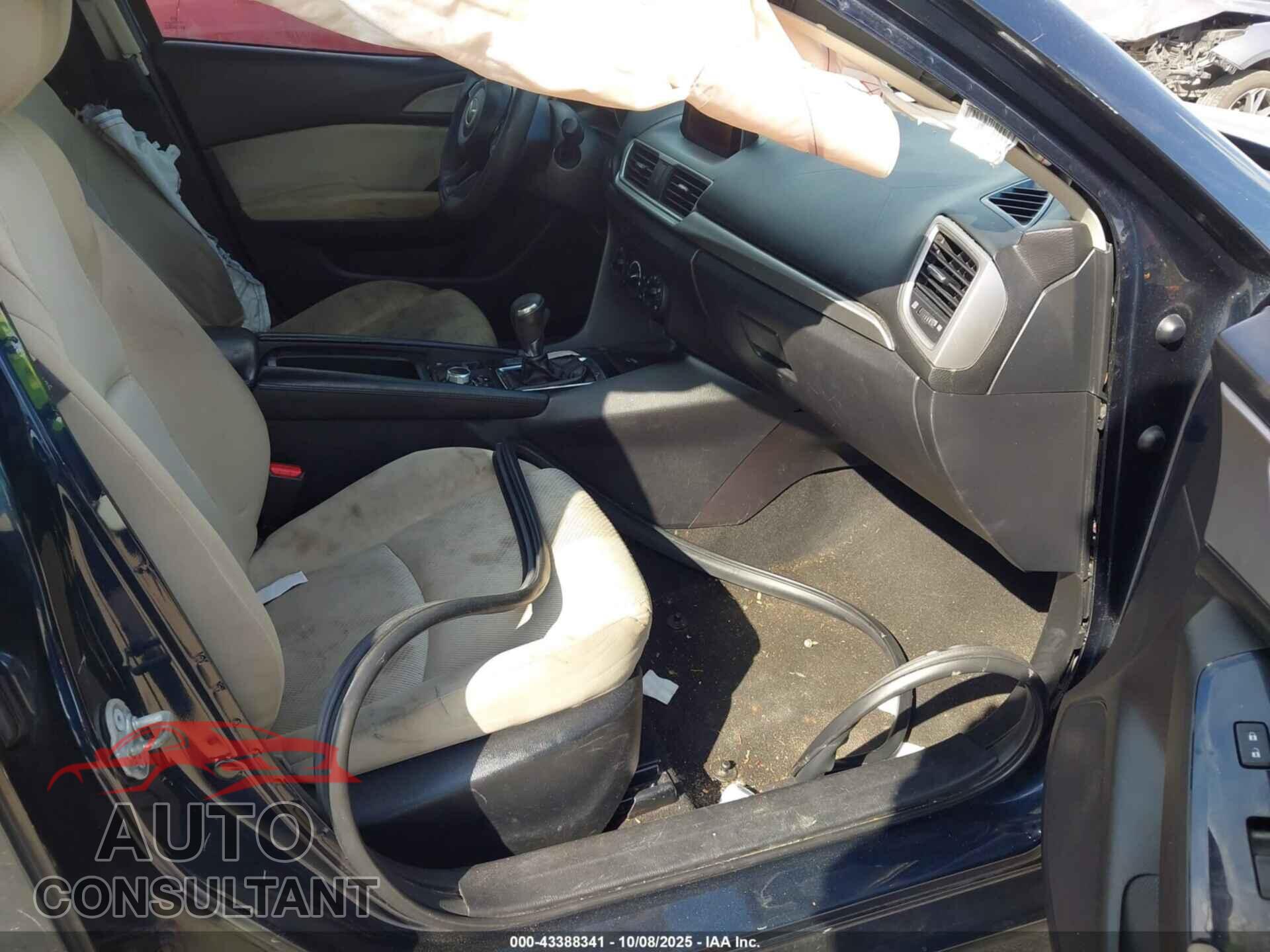 MAZDA MAZDA3 2017 - 3MZBN1U78HM122957
